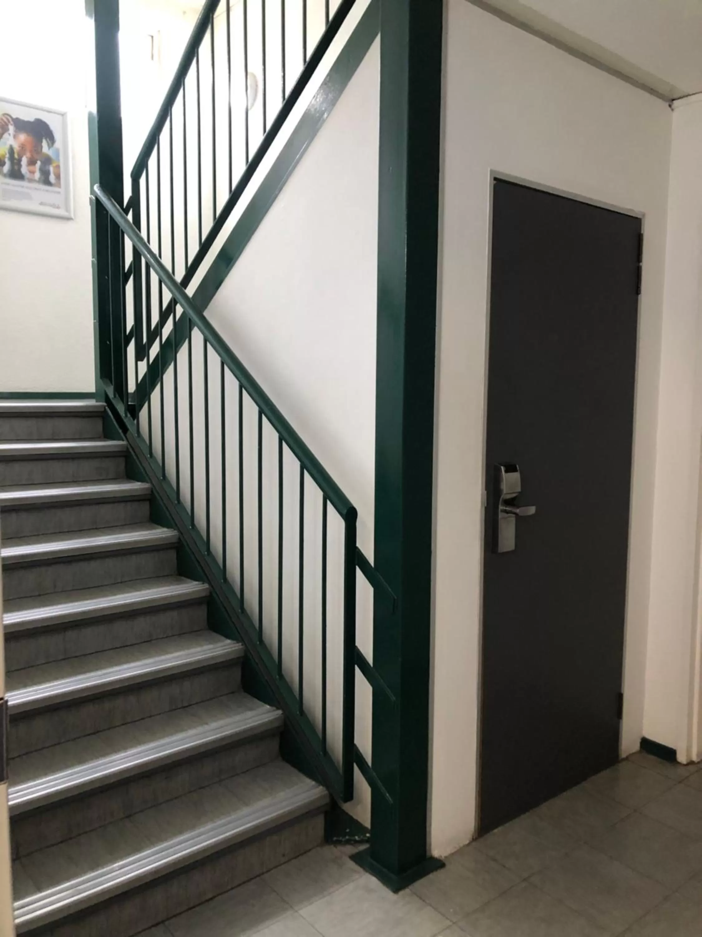 Facade/entrance in SUN1 Kimberley