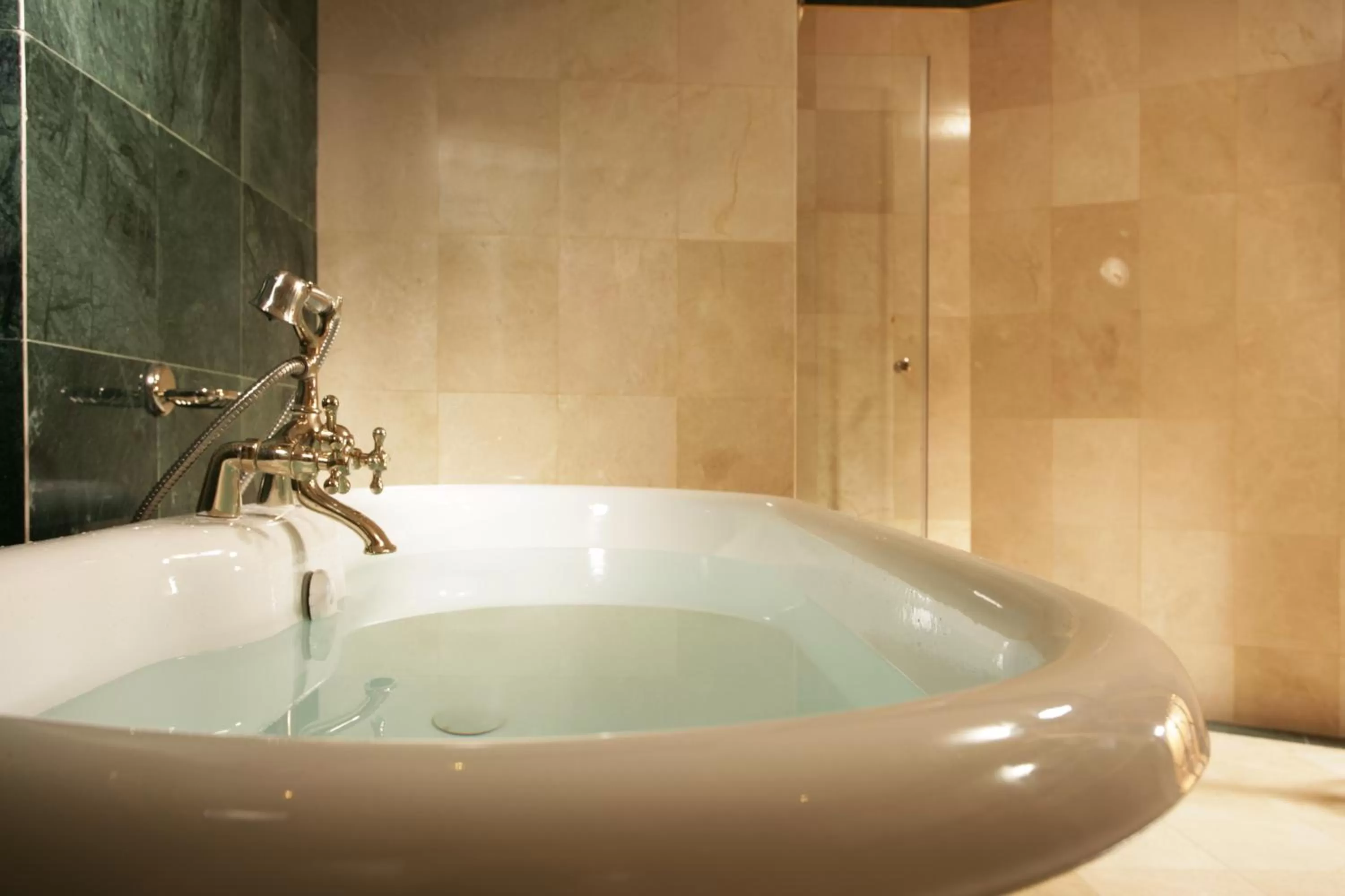 Bathroom in Chelsea Plaza Hotel