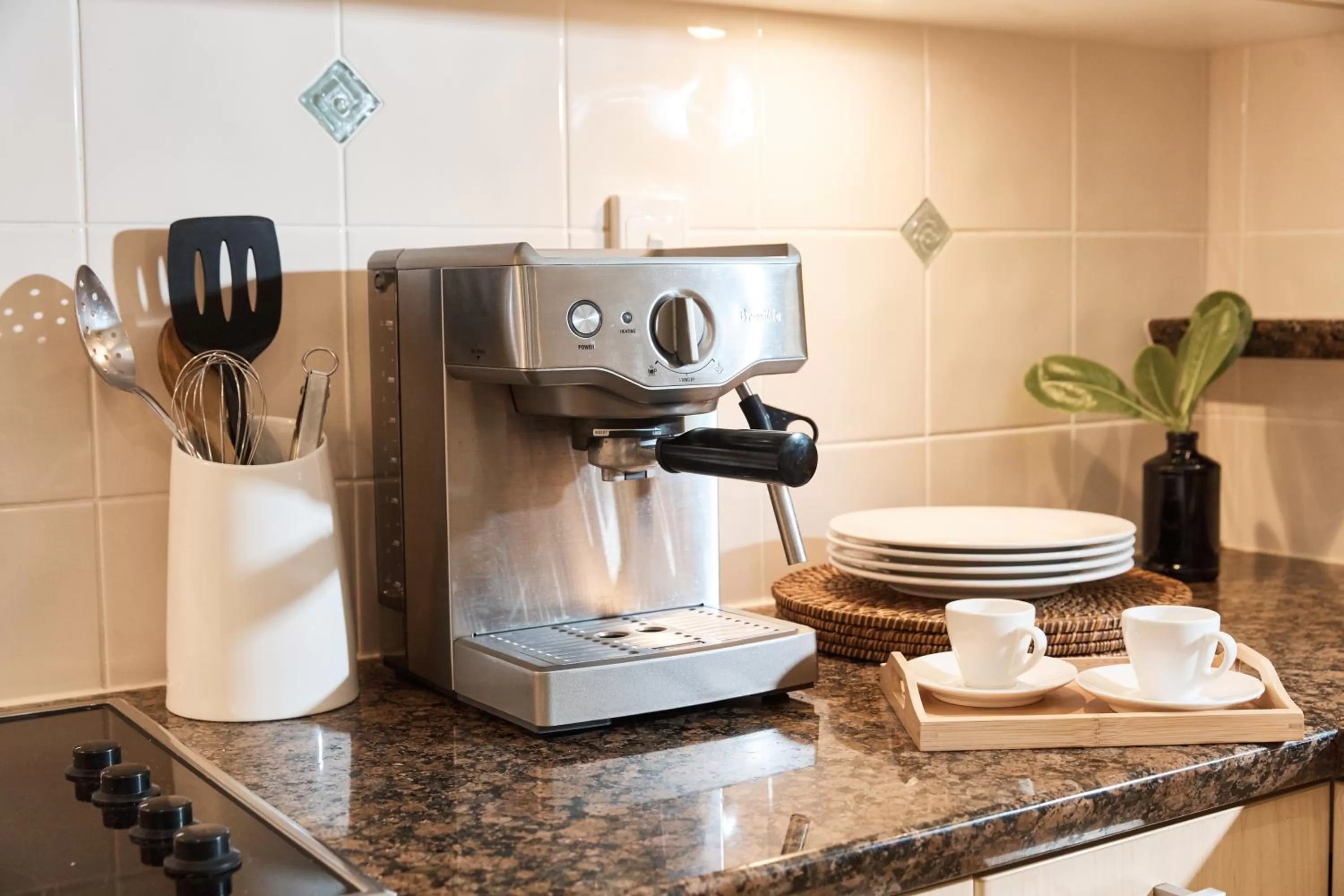 Coffee/tea facilities in Sea Change Beachfront Apartments