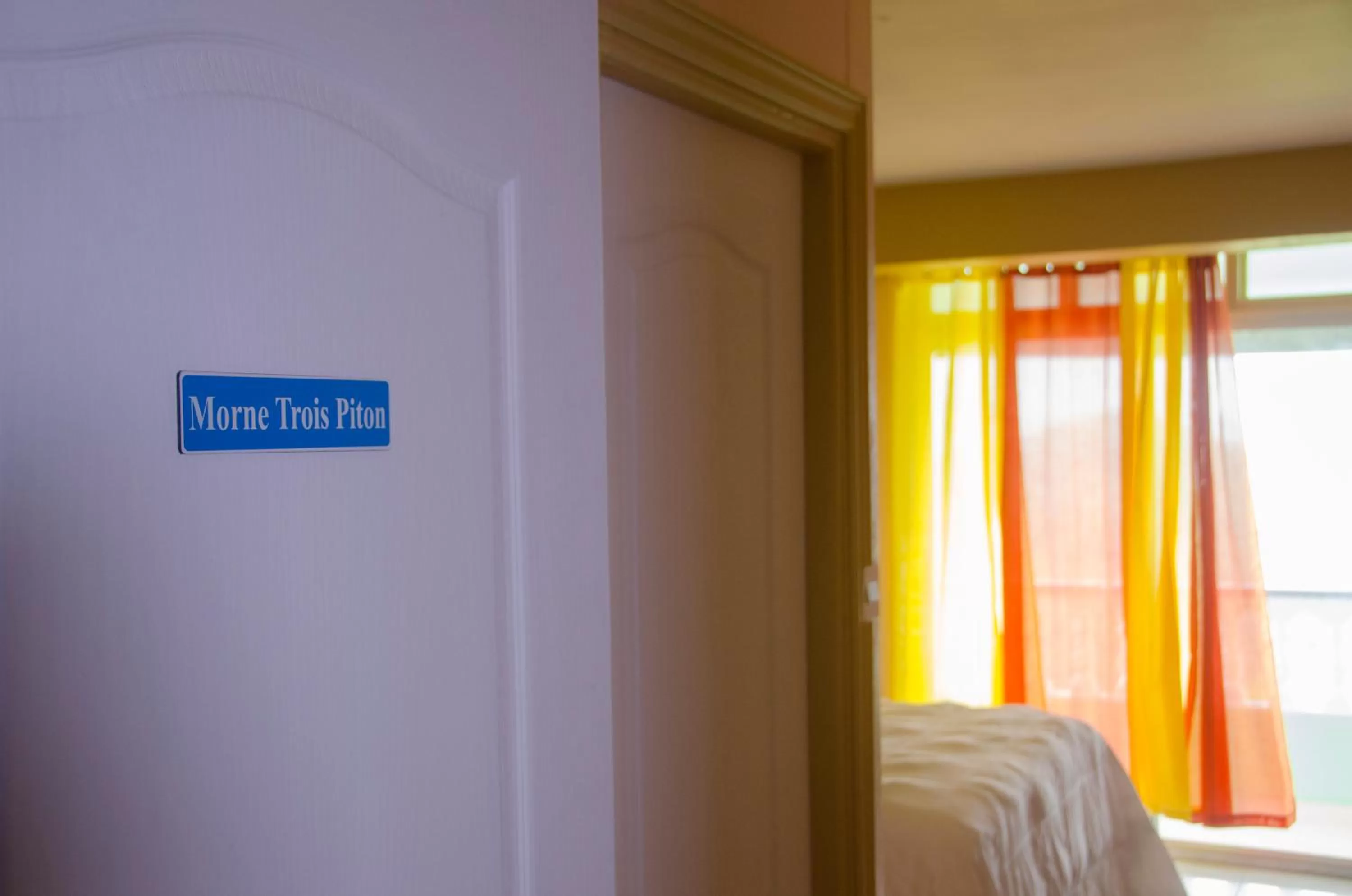 Bedroom, Bed in Matthew's Miracle View