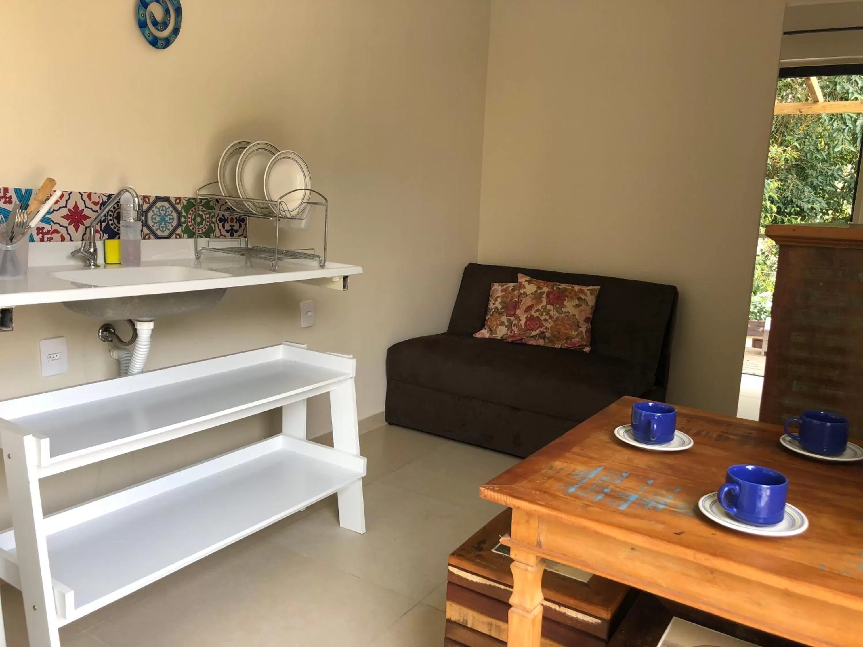 Kitchen or kitchenette in Pousada Ondas de Floripa