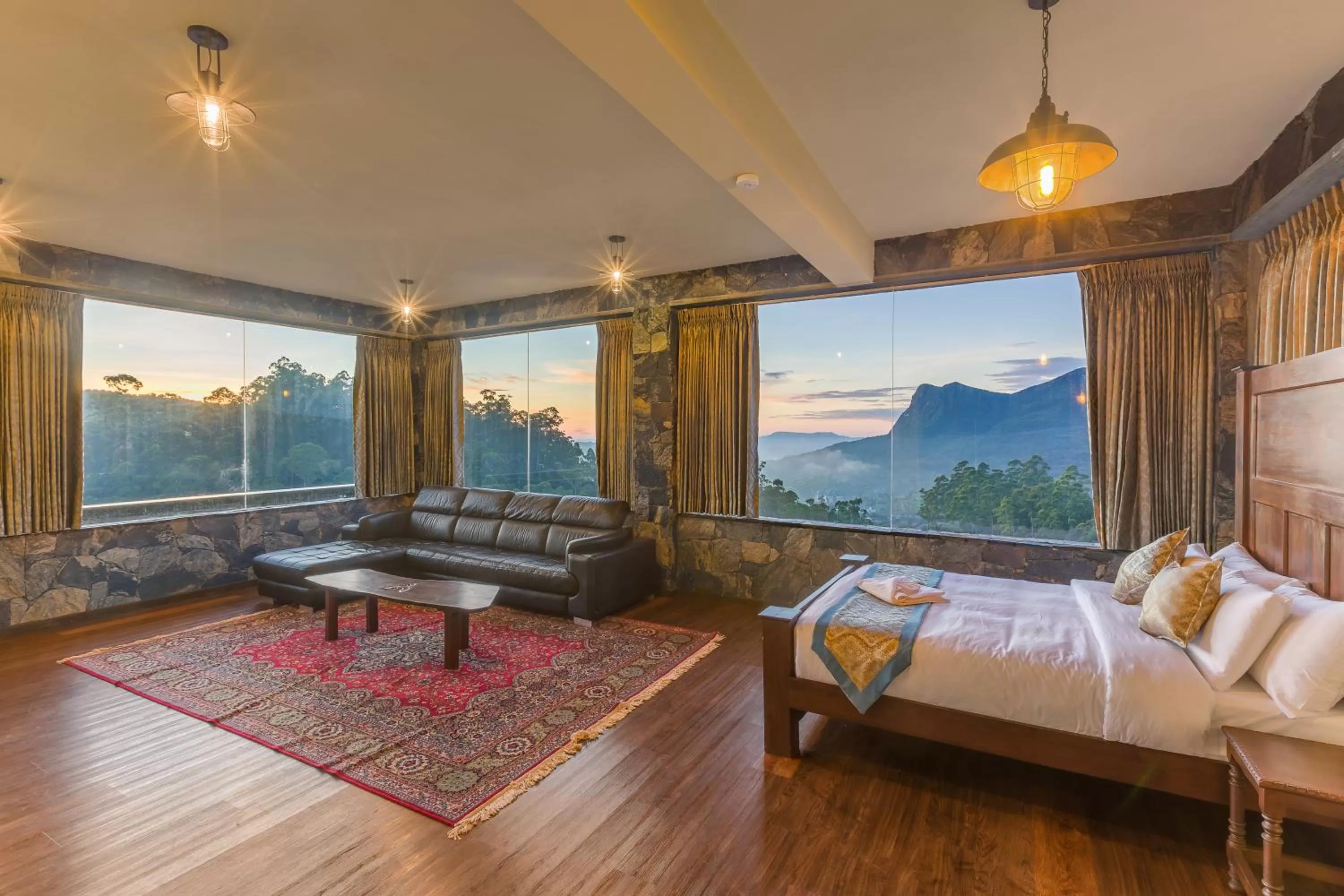 Sunrise in Fort WindShire