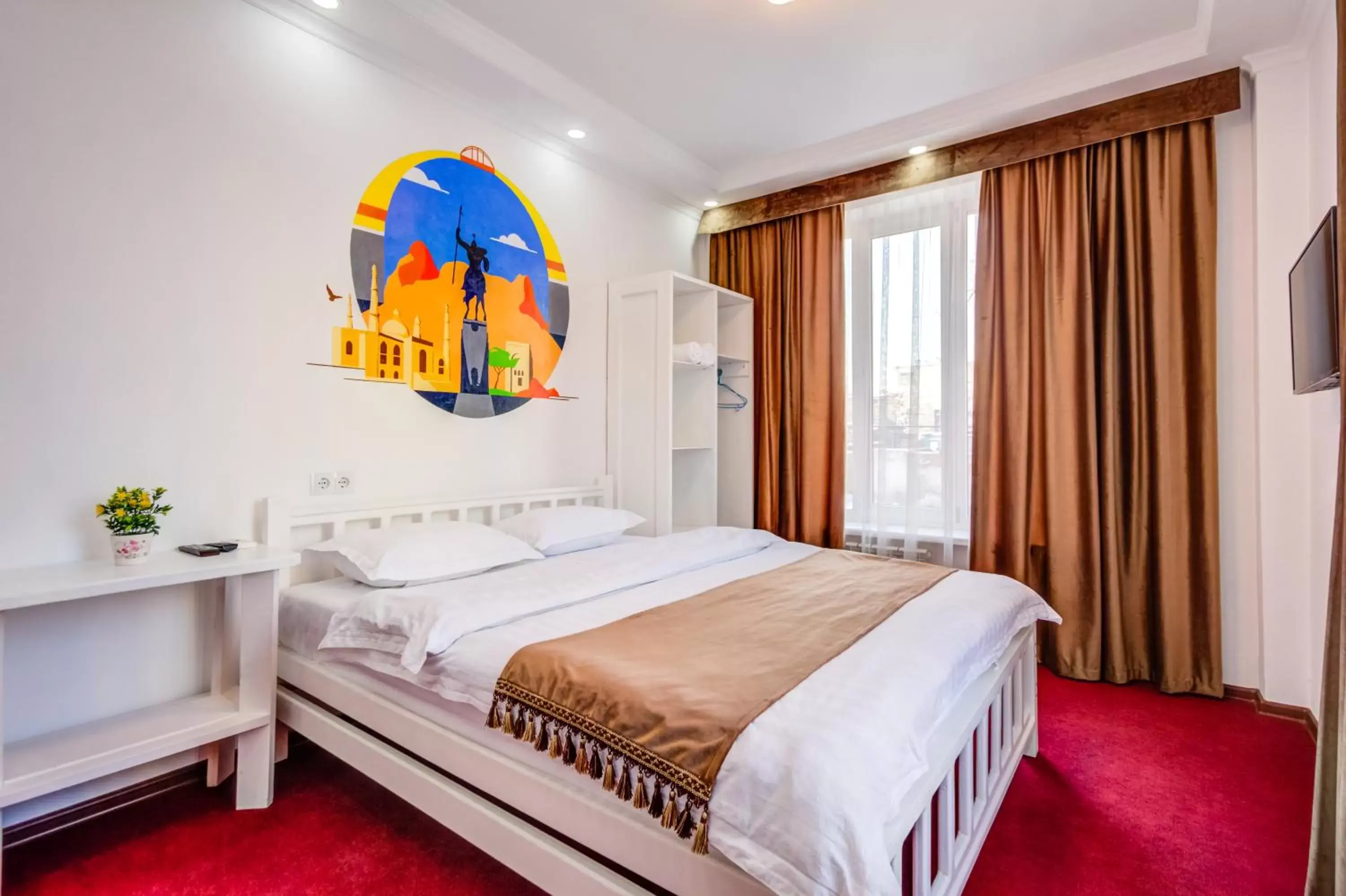 Deluxe Double Room with Shower - single occupancy in WHITE HOTEL & HOSTEL Deluxe Double Room with Shower - single occupancy in WHITE HOTEL & HOSTEL