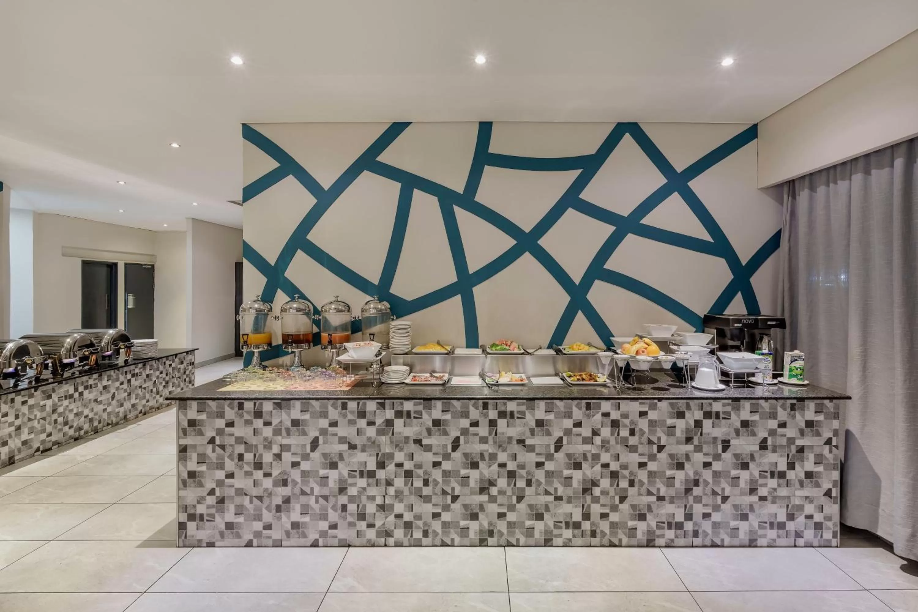 Restaurant/places to eat in Protea Hotel by Marriott Lusaka Cairo Road