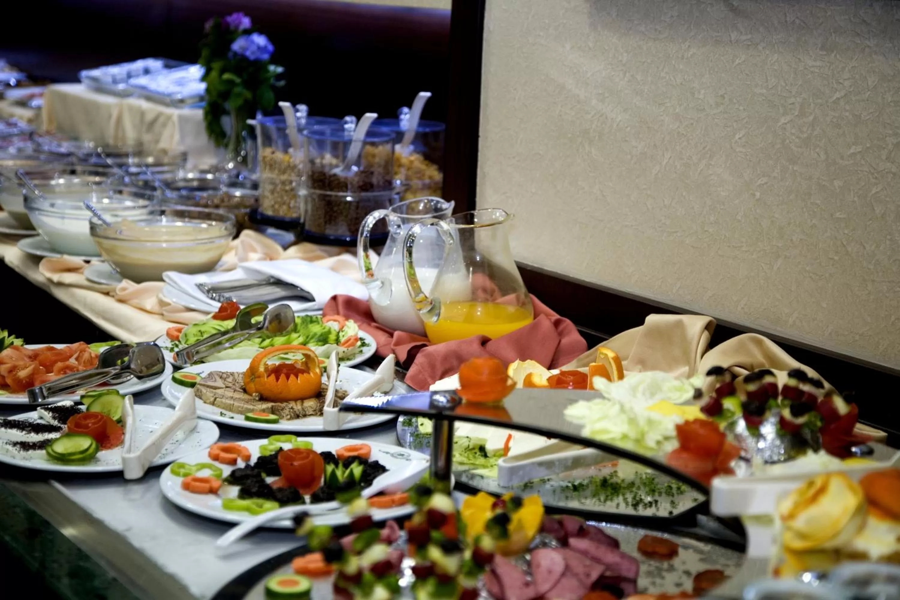 Food and drinks in Gülhanepark Hotel & Spa