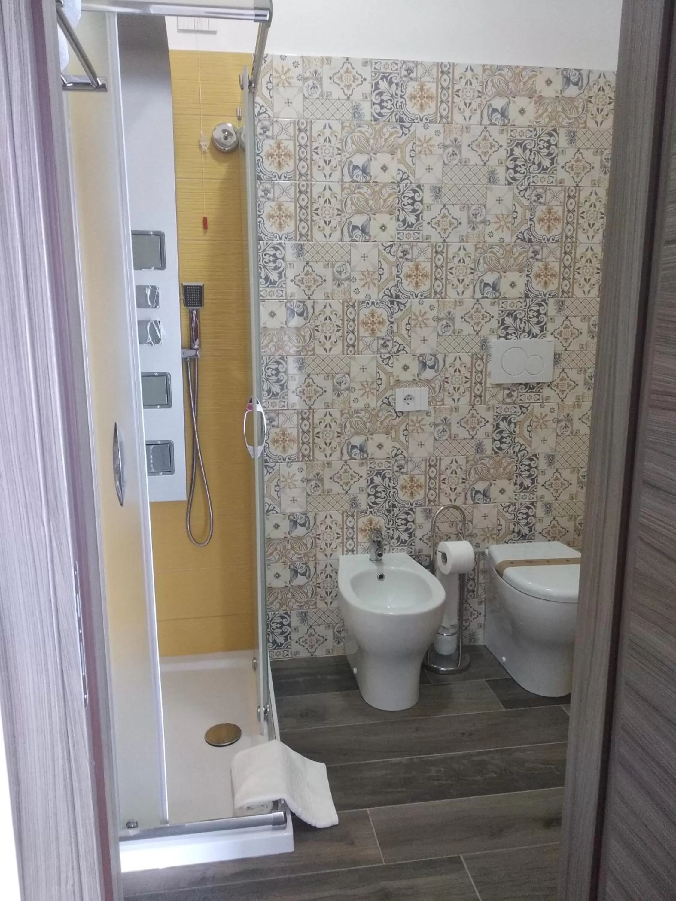 Bathroom in B&B Domus Piedigrotta