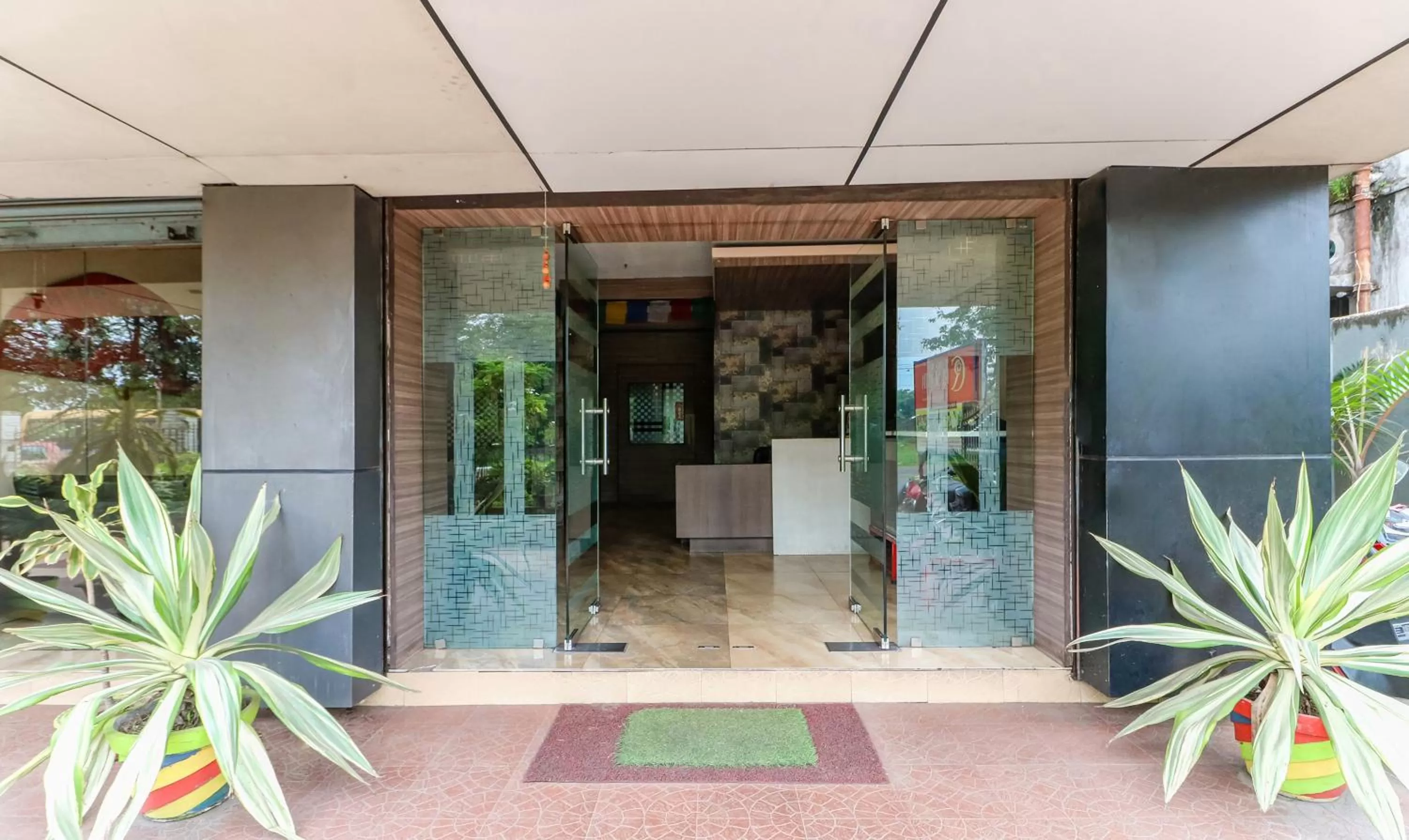 Facade/entrance in Treebo Concerto Residentia