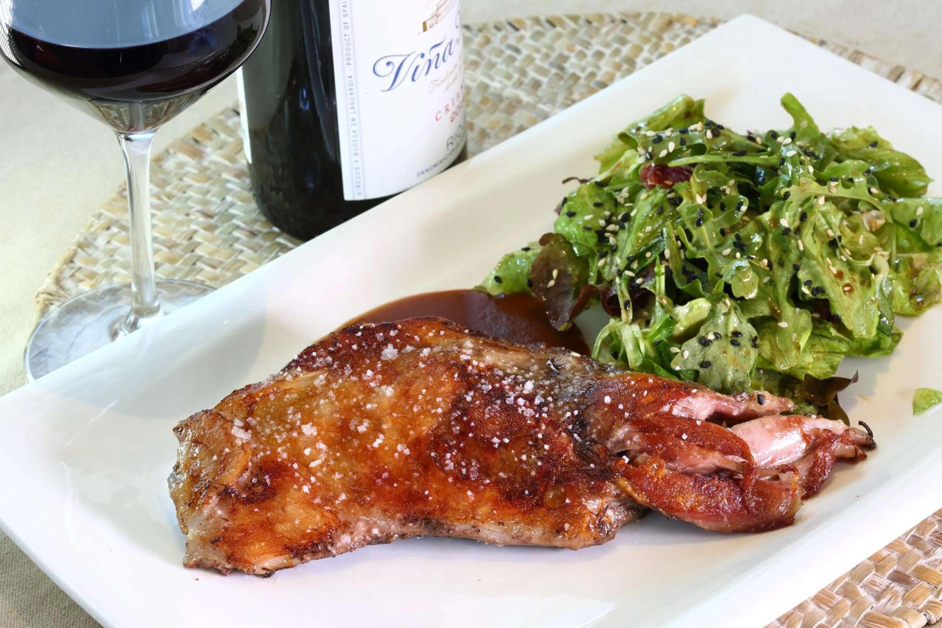 Restaurant/places to eat in Hotel Jauregui