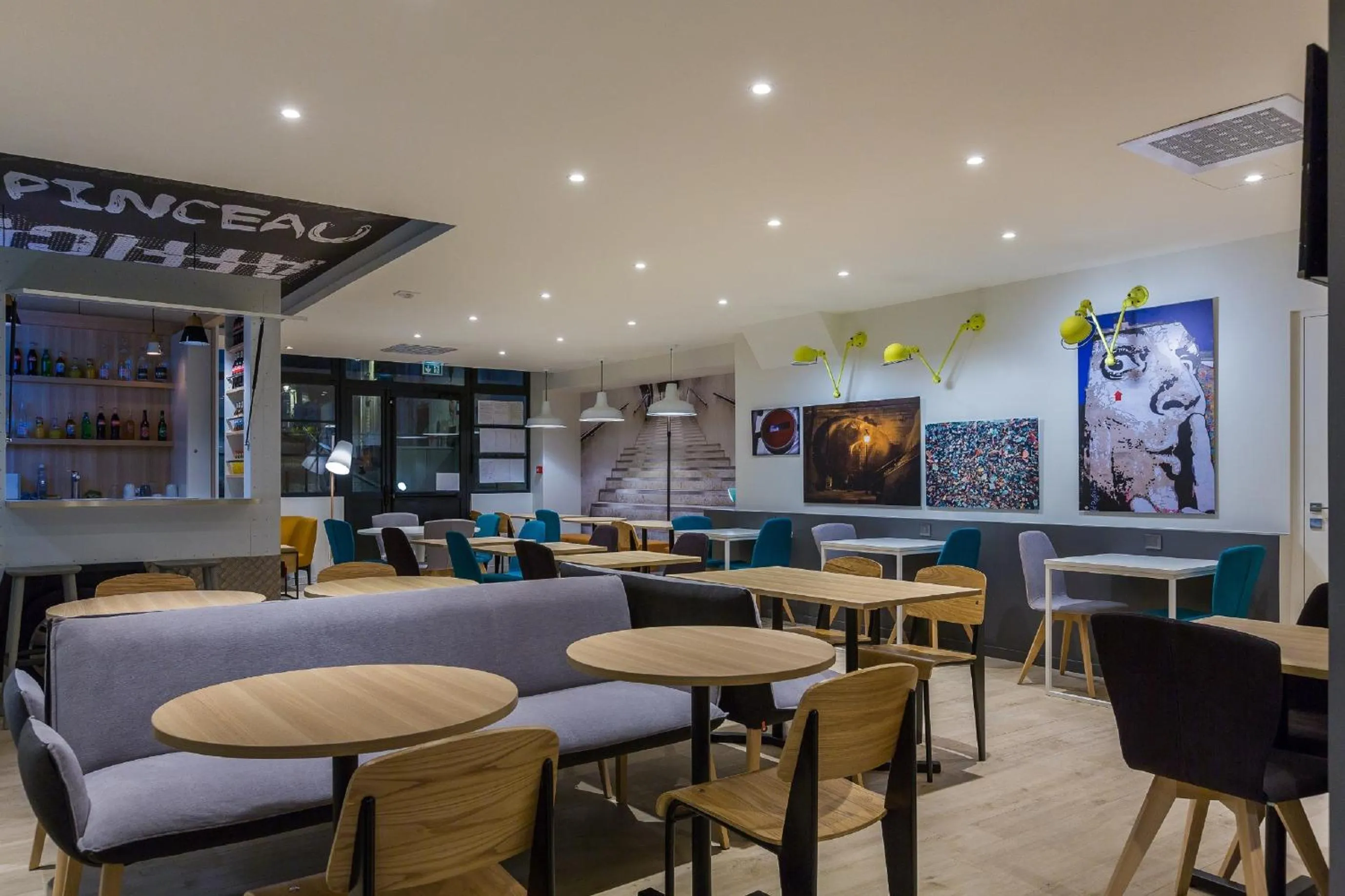 Communal lounge/ TV room in Ibis Styles Paris Place d'Italie - Butte Aux Cailles