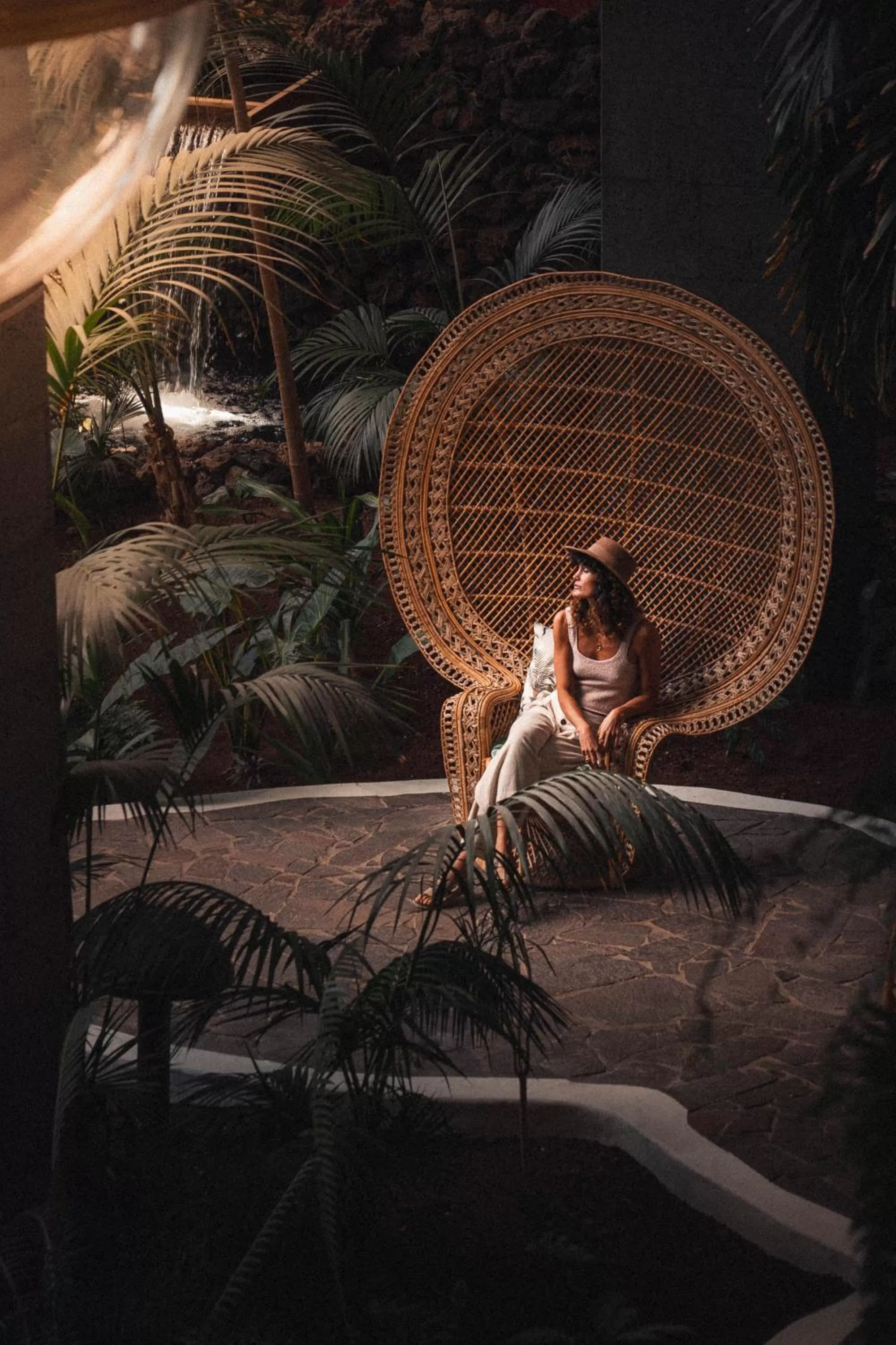 People in Princesa Yaiza Suite Hotel Resort