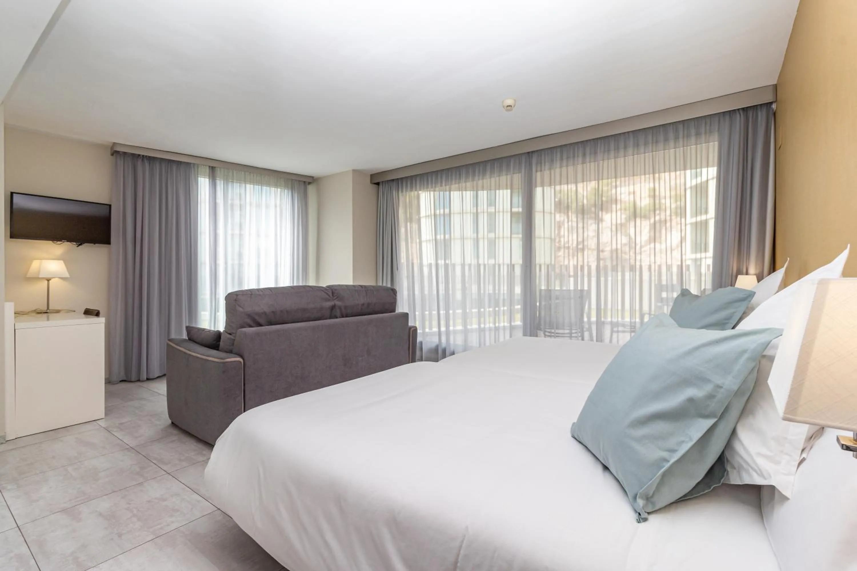 Photo of the whole room in Ágora Spa & Resort