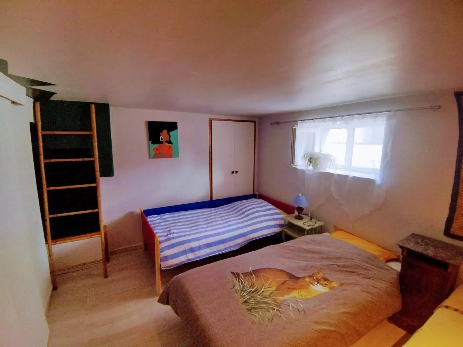 Single Bed in 4-Bed Dormitory Room in LE VERT NOMADE Single Bed in 4-Bed Dormitory Room in LE VERT NOMADE