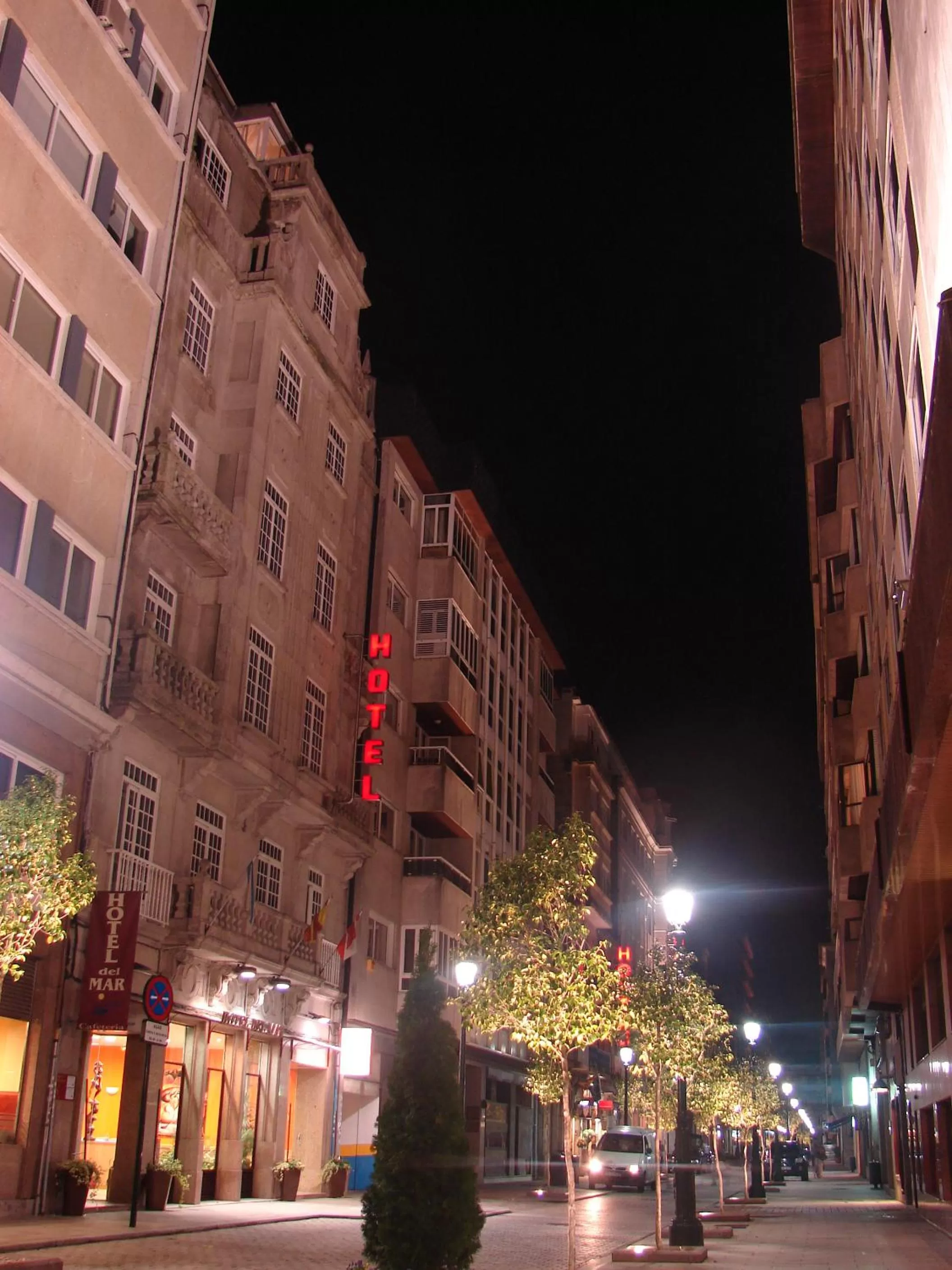 Facade/entrance in Hotel del Mar Vigo