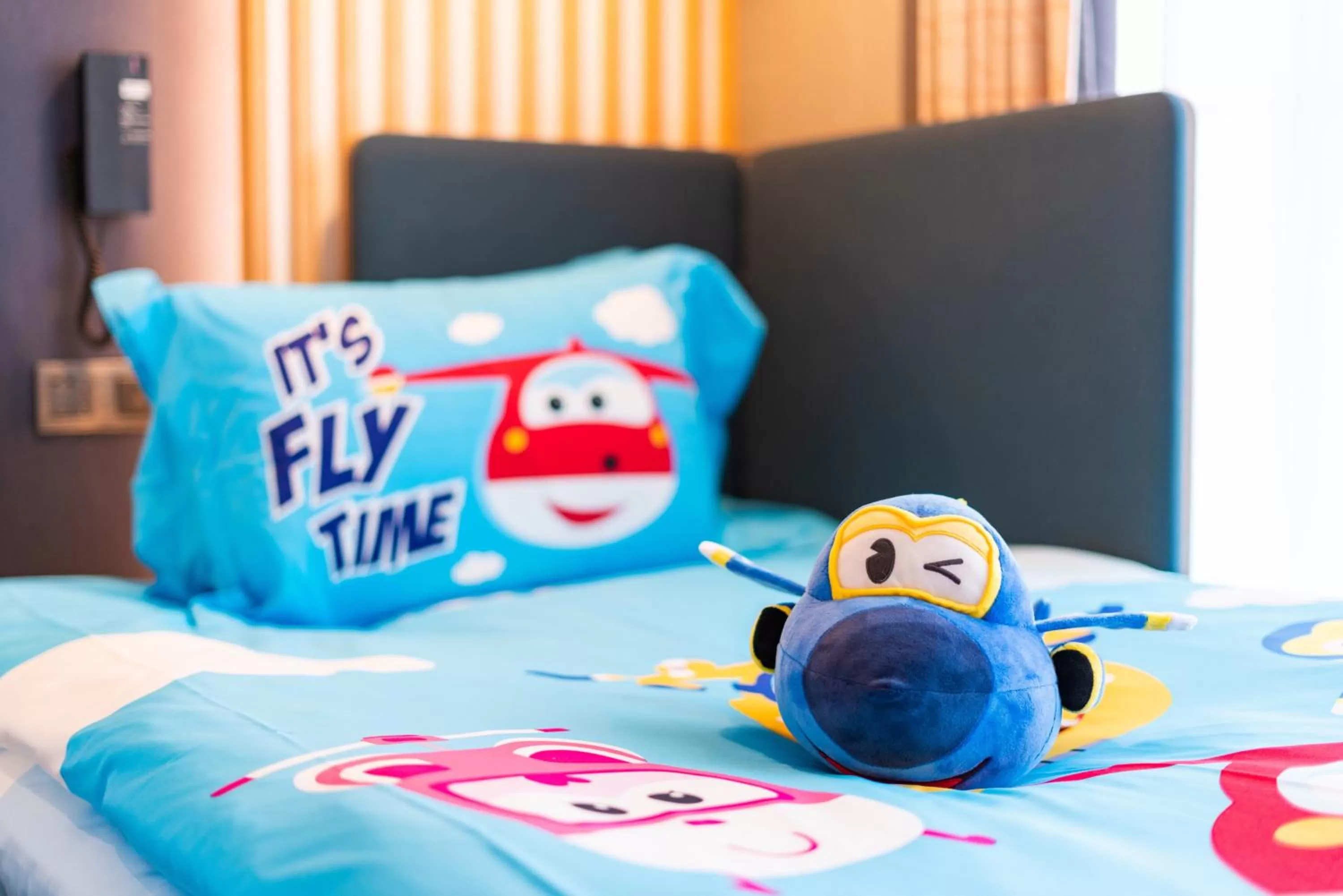 Photo of the whole room in Holiday Inn Express Hangzhou Westlake East, an IHG Hotel