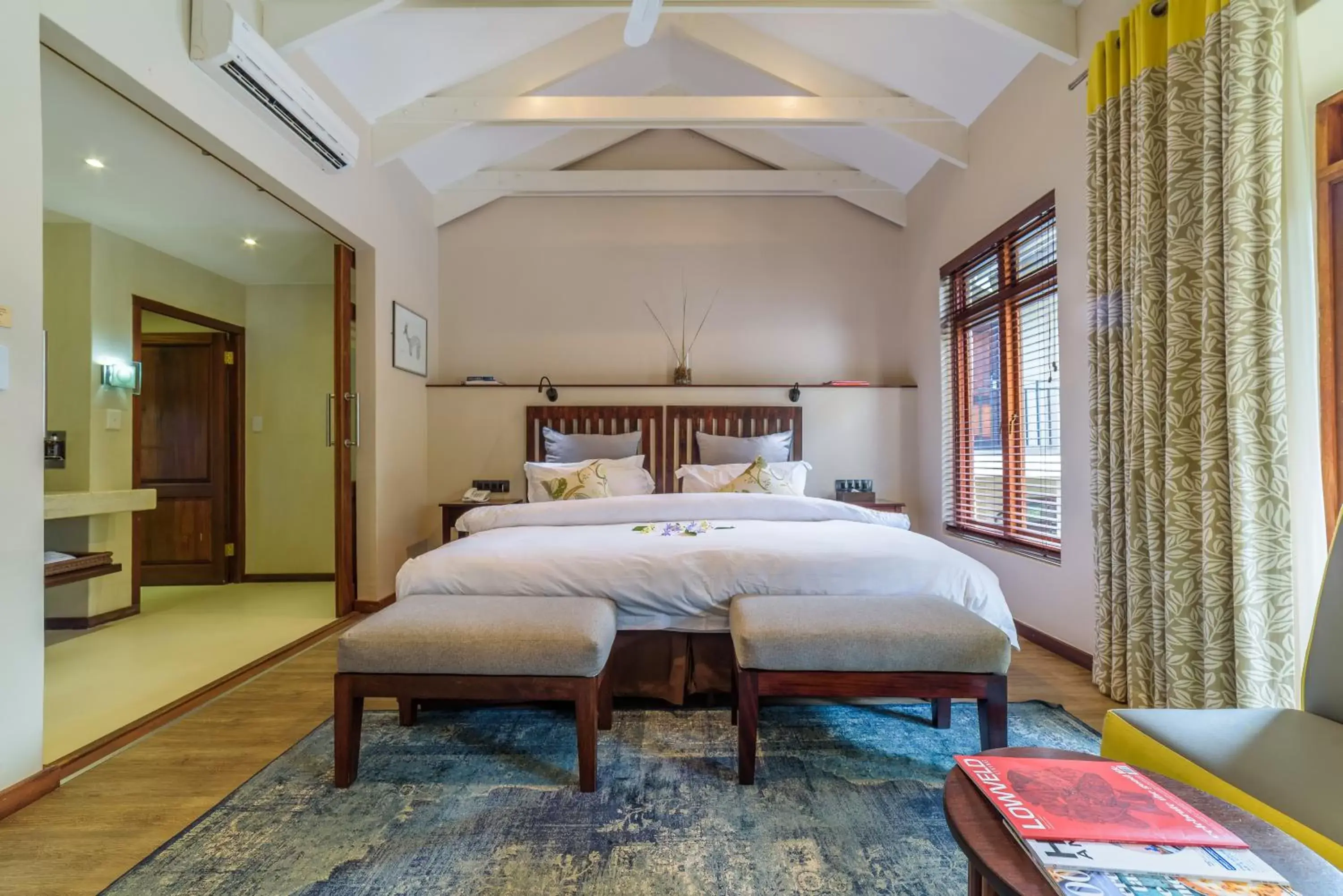Deluxe Room - single occupancy in Casterbridge Hollow Boutique Hotel Deluxe Room - single occupancy in Casterbridge Hollow Boutique Hotel