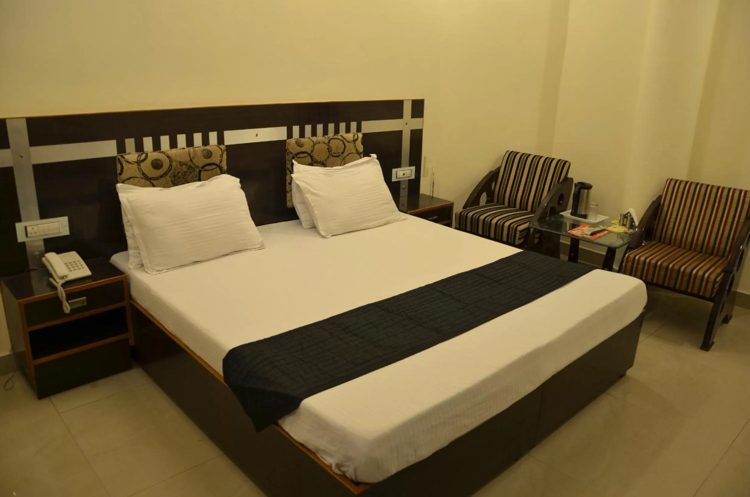 Photo of the whole room, Bed in Hotel Citi Heights