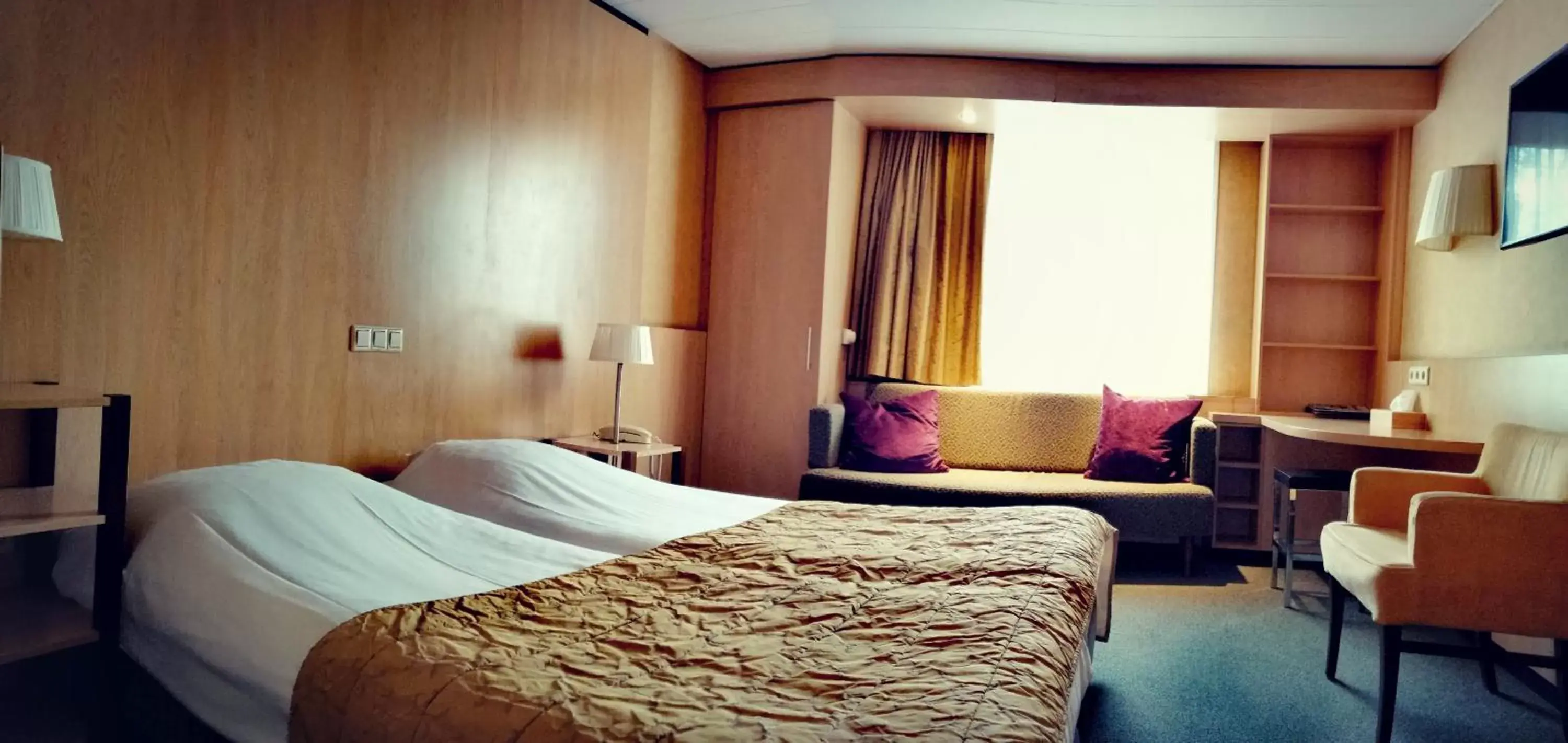 Standard Double Room in Hotel Wesseling Standard Double Room in Hotel Wesseling