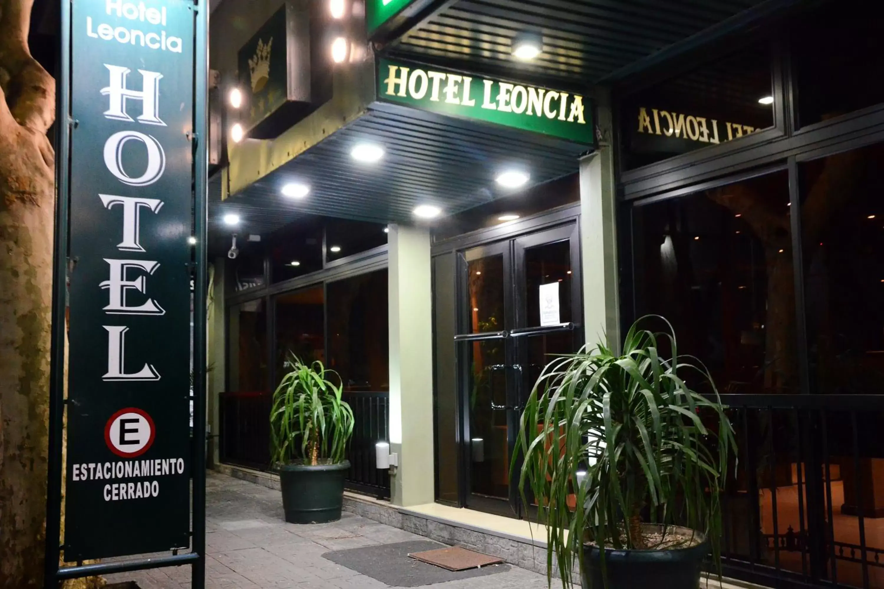 Hotel Leoncia Hotel Leoncia