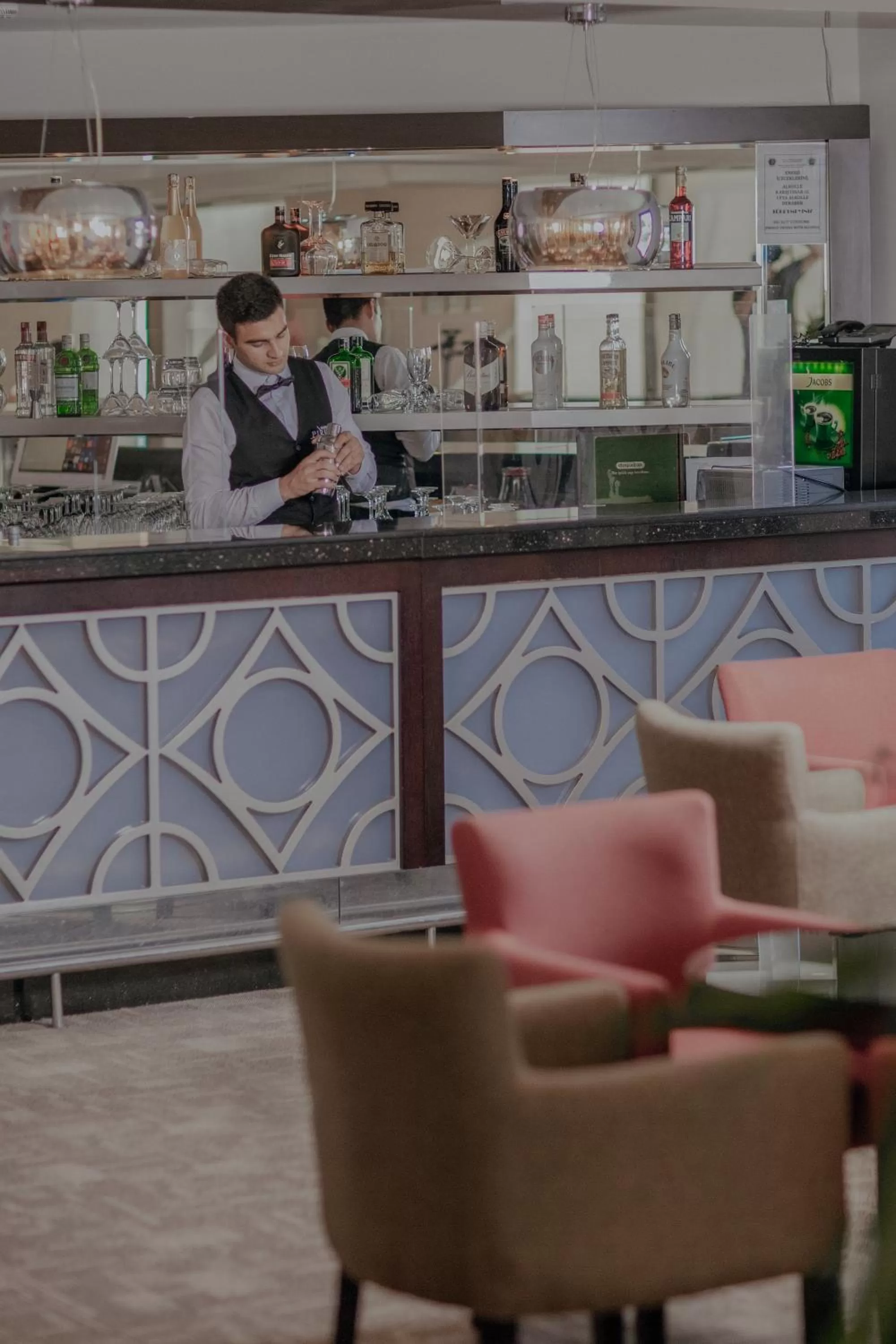 Lounge or bar in Pırıl Hotel Thermal&Beauty SPA