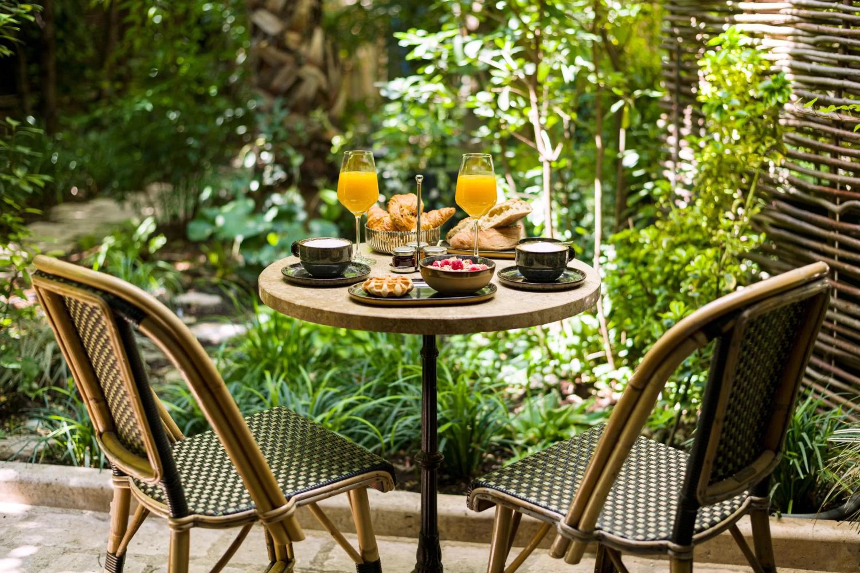 Patio in B Montmartre