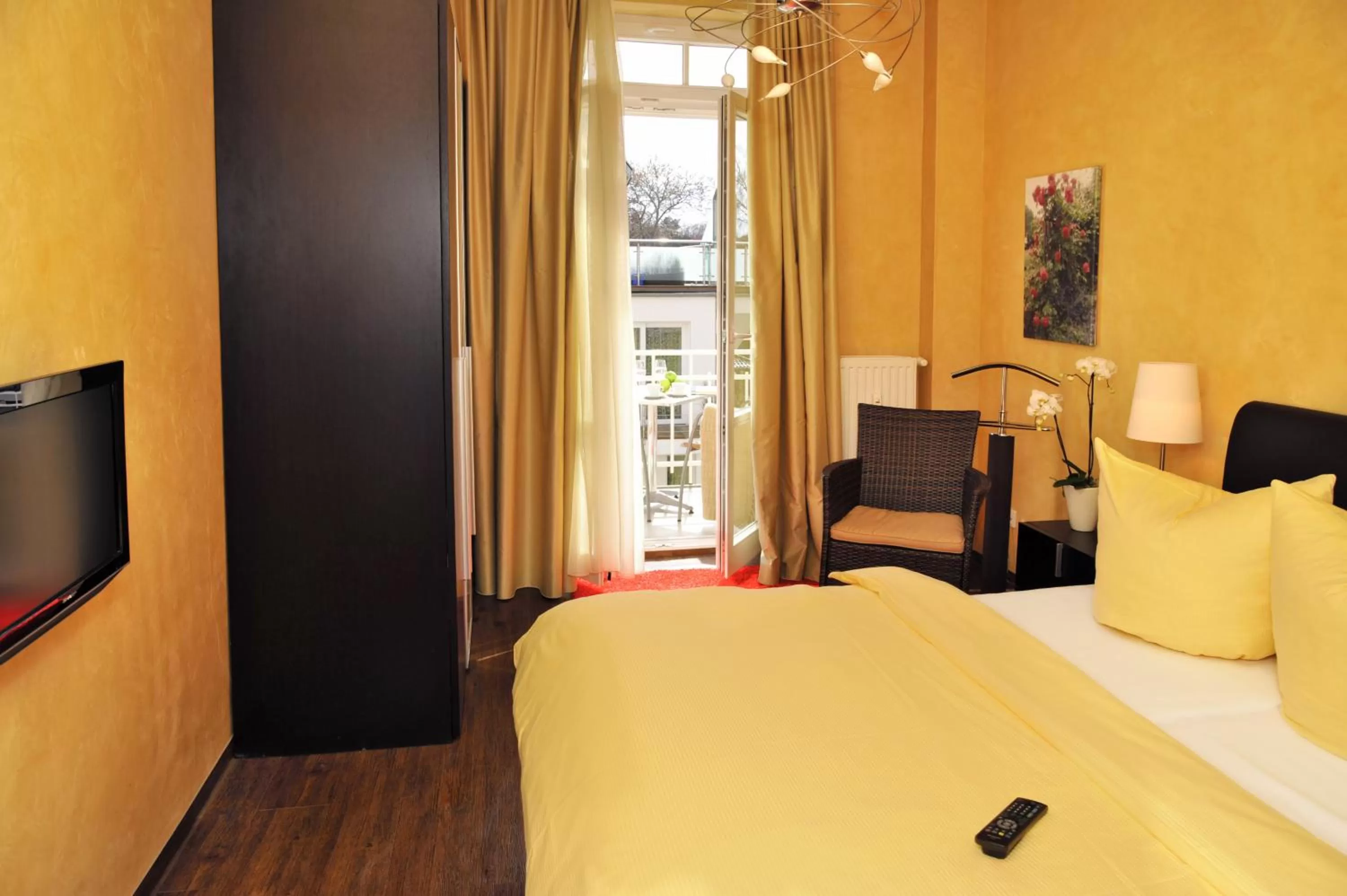 Bed in Villa Astoria - Suiten am Meer