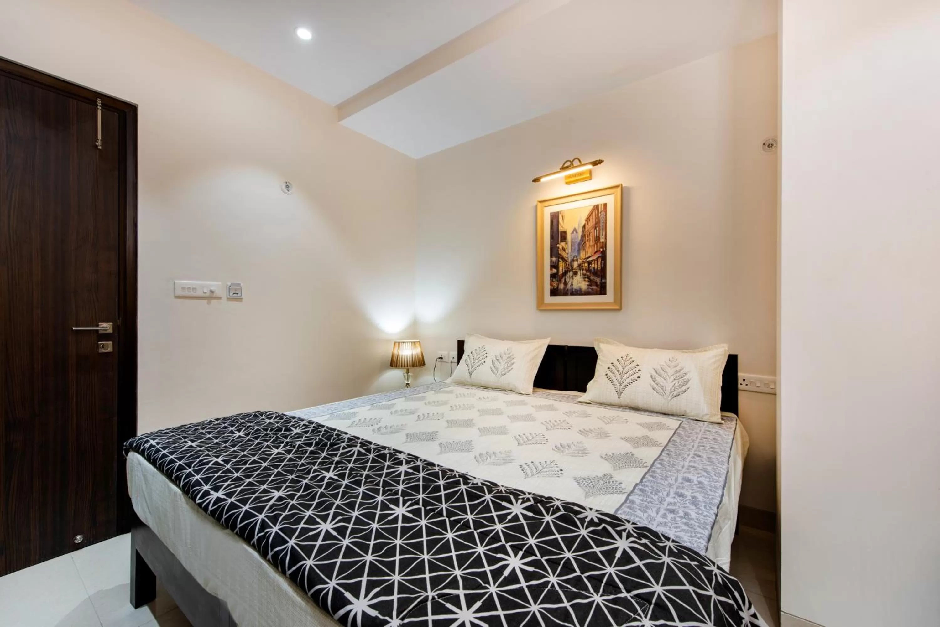 Photo of the whole room, Bed in House of Backpackers