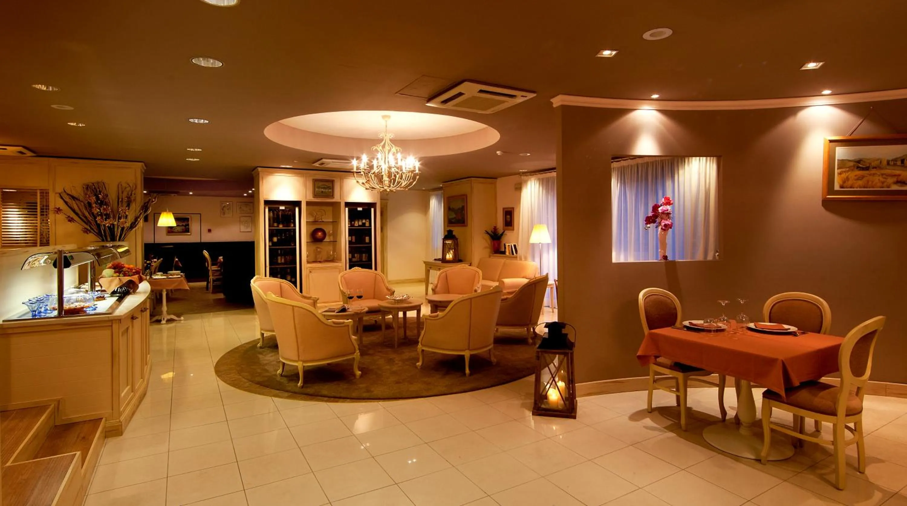 Restaurant/places to eat in Gran Paradiso Hotel Spa