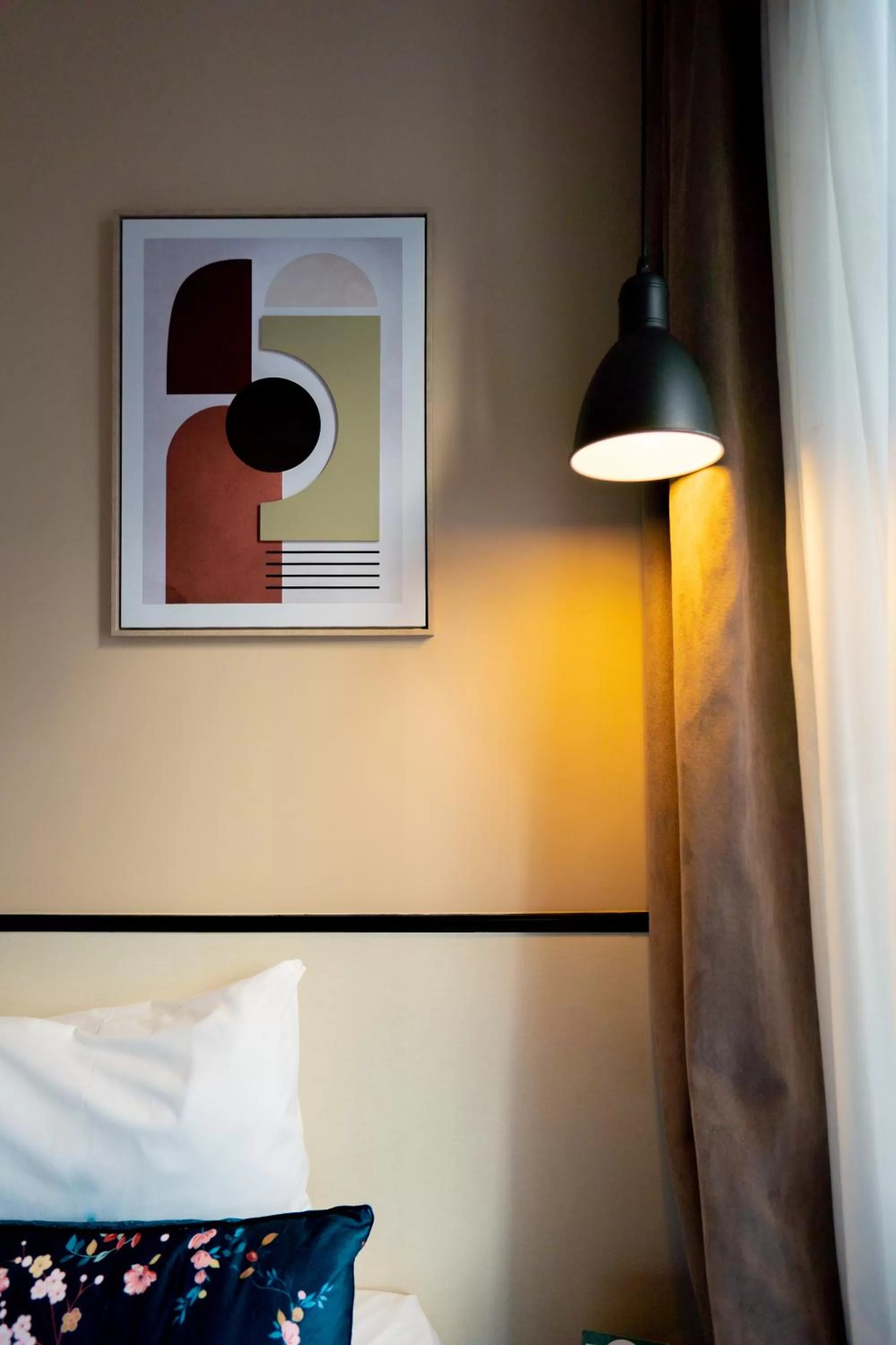 Decorative detail, Bed in Hotel Lilas Blanc