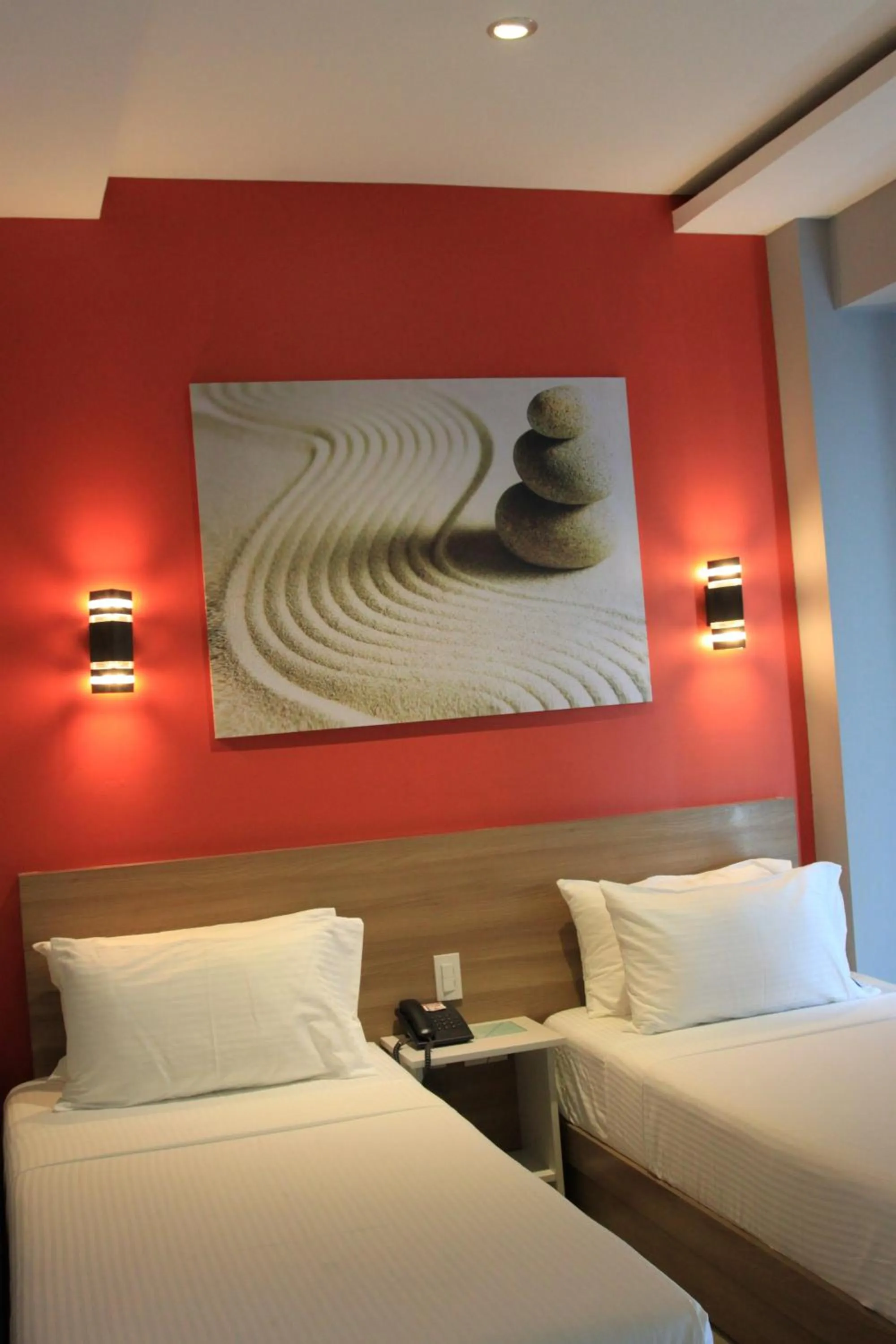 Bed in Sumo Asia Hotels - Davao