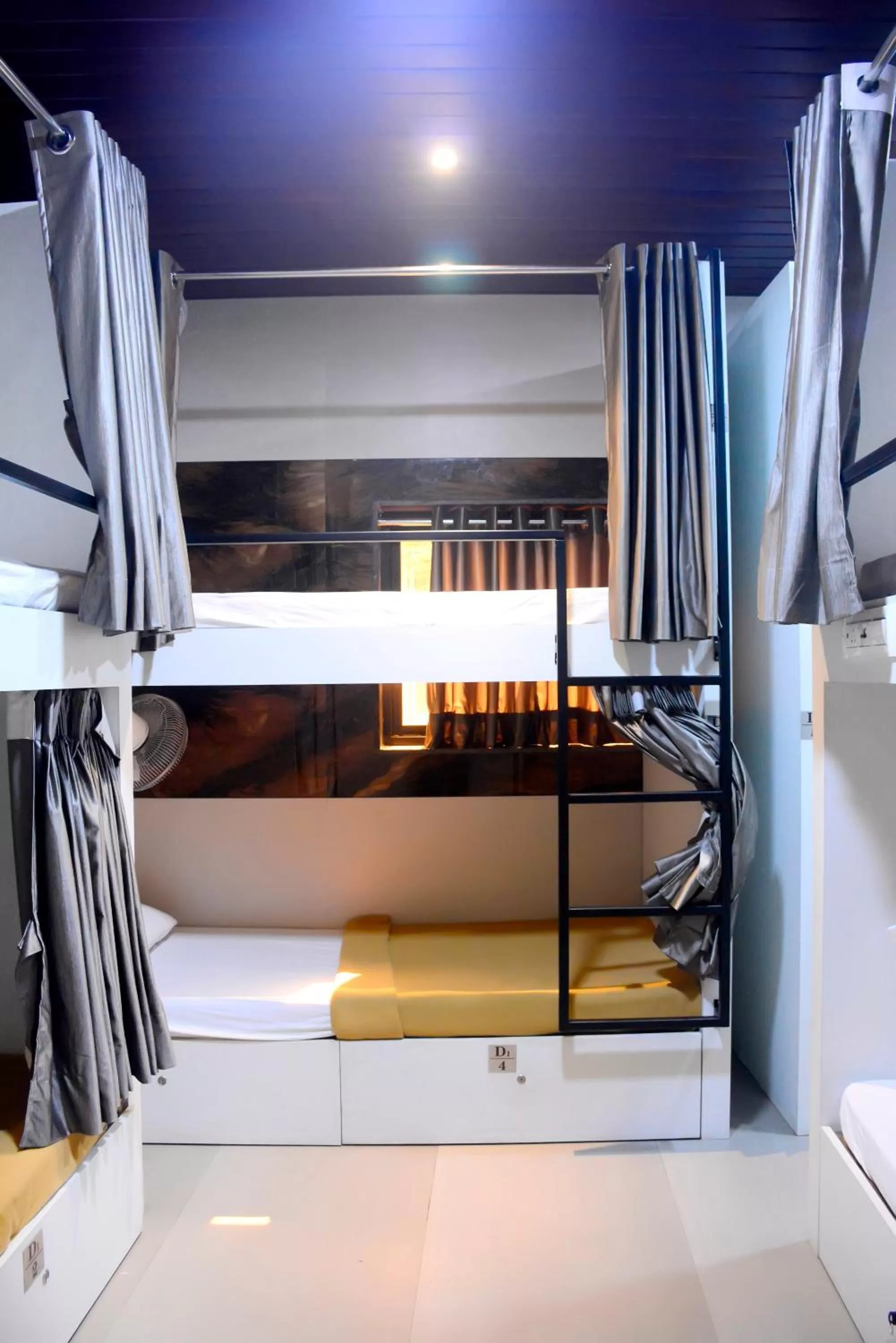 Bunk Bed in Hotel Prasad NX