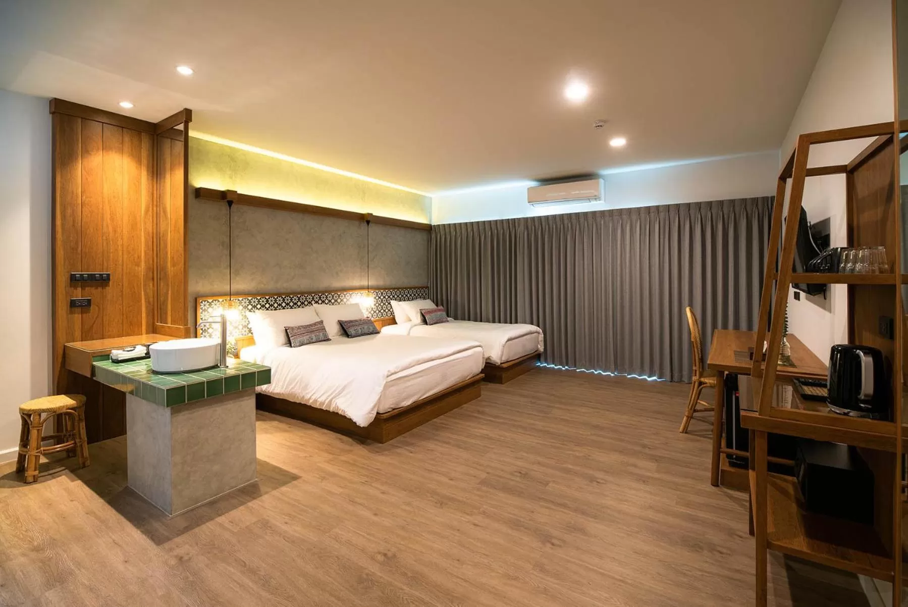 Photo of the whole room, Bed in Himku Hotel - adult only