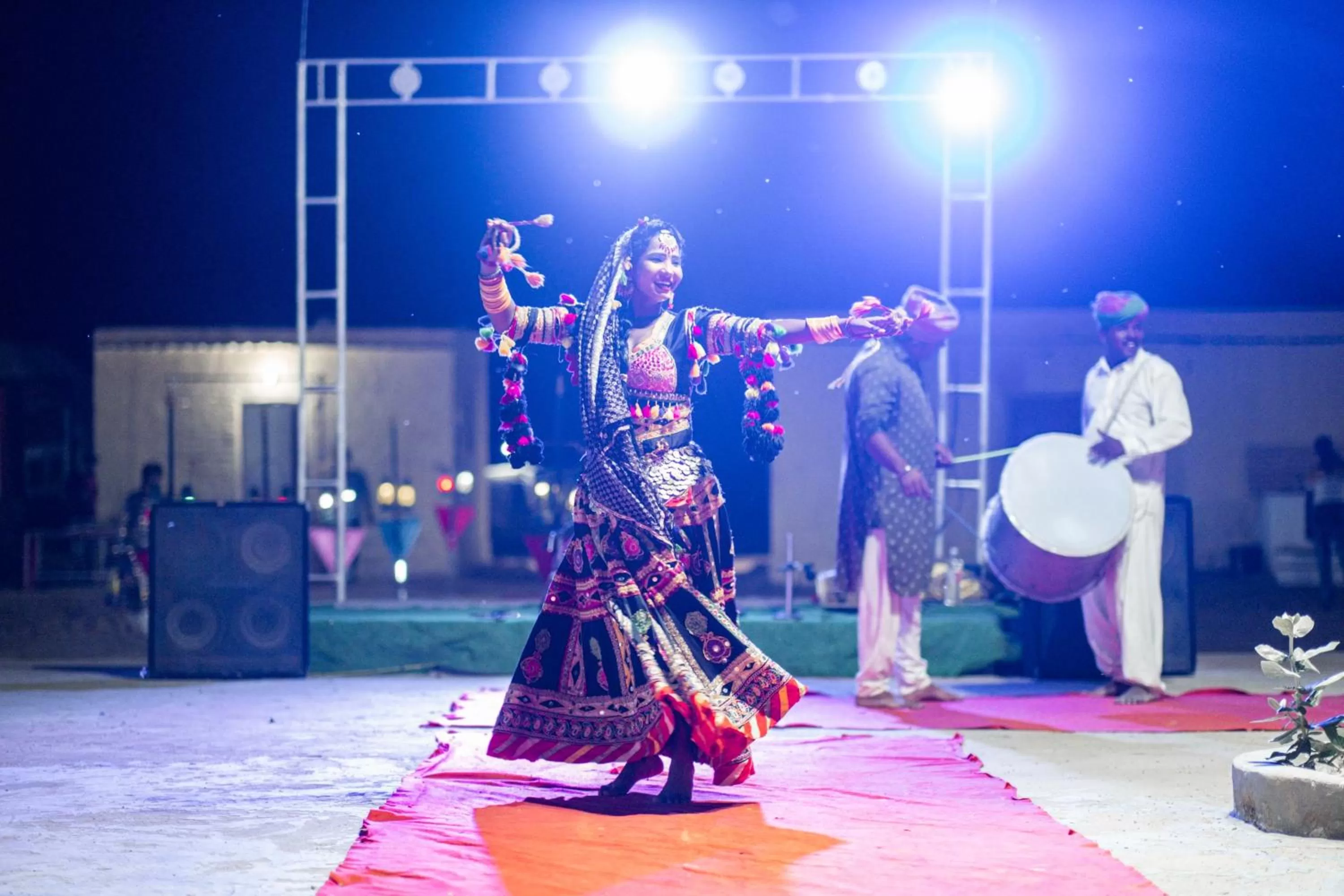 People in Bhati Desert Camp Sam