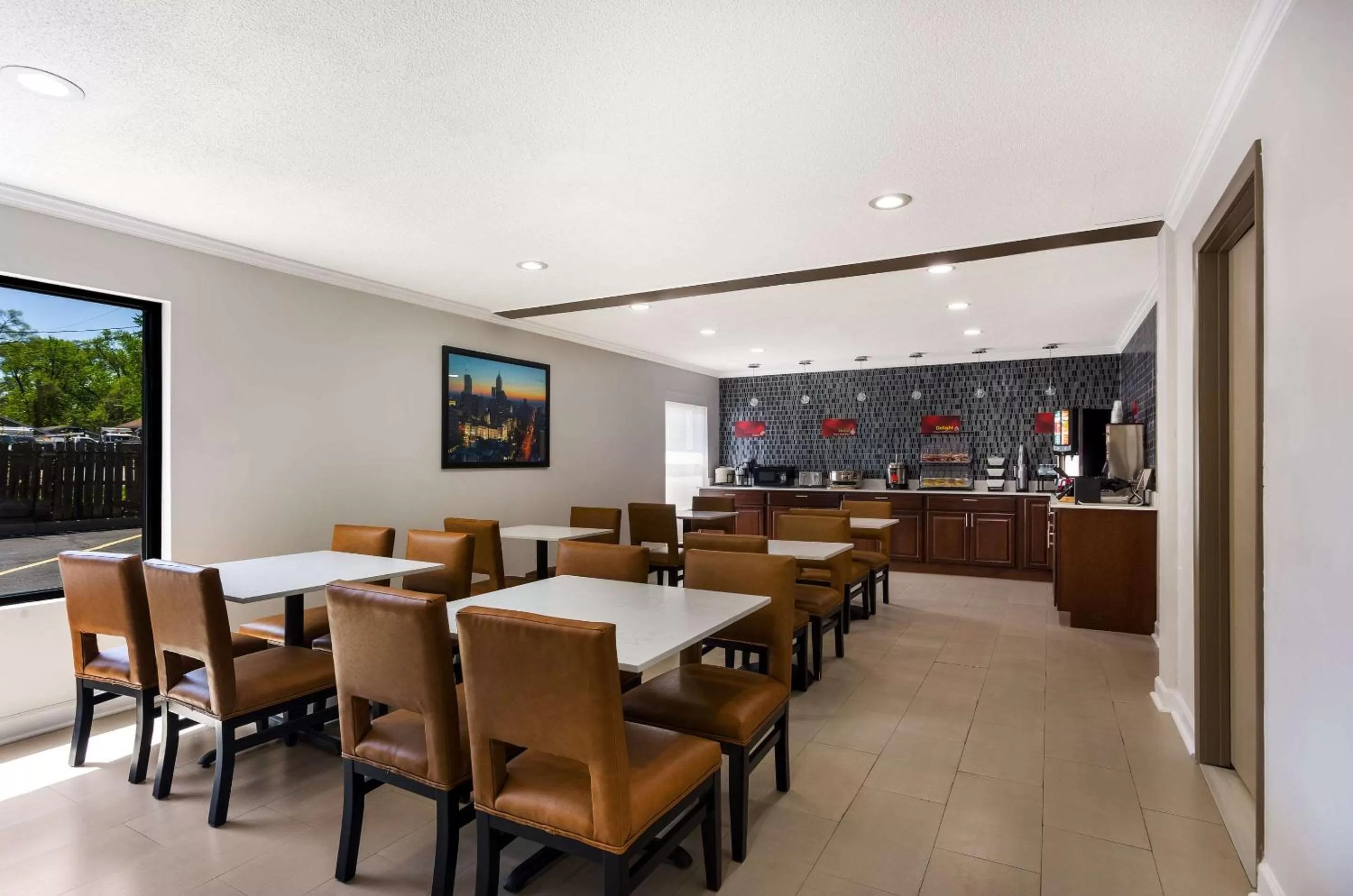 Breakfast in Quality Inn South Bend near Notre Dame