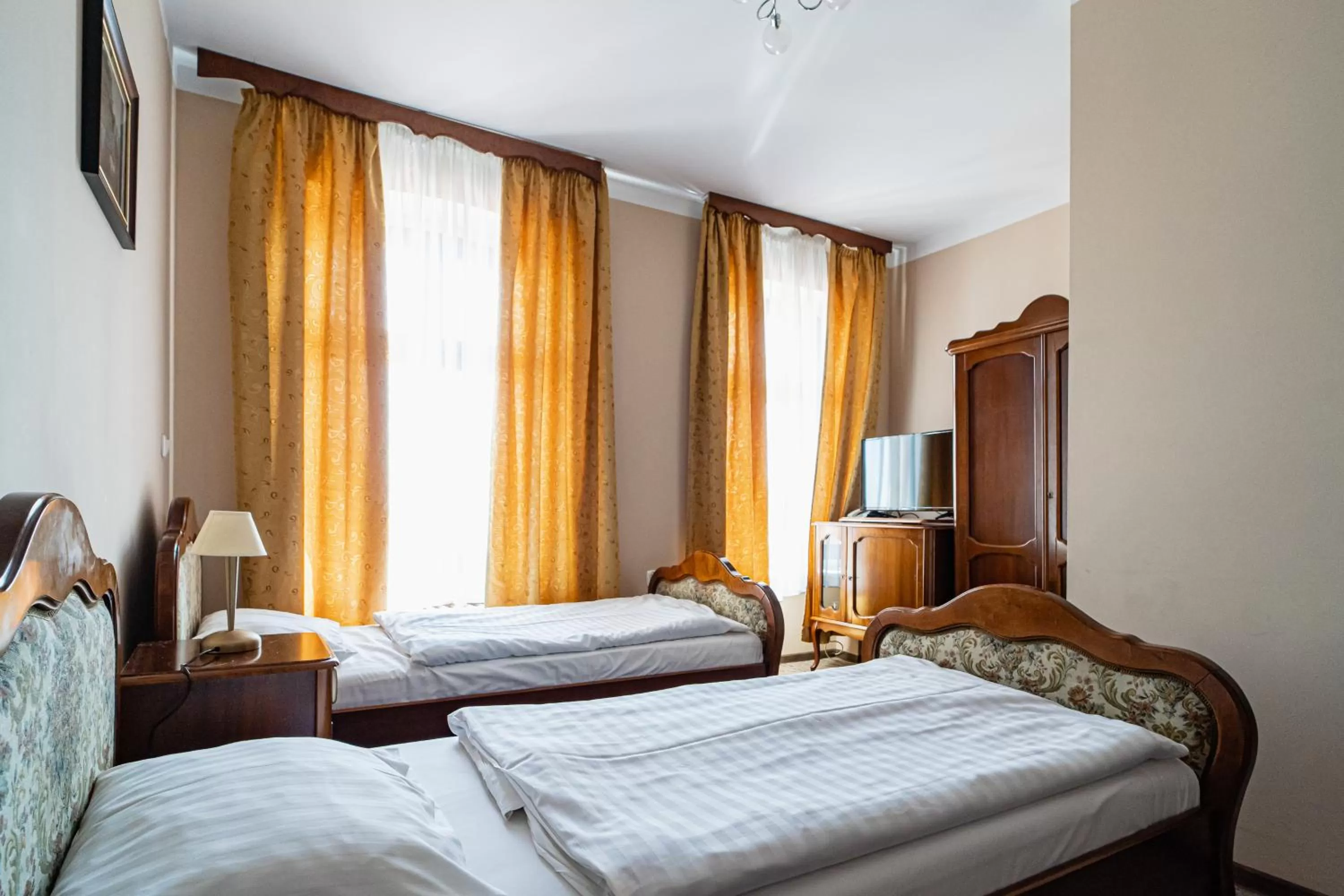 Bed in Hotel Polonia