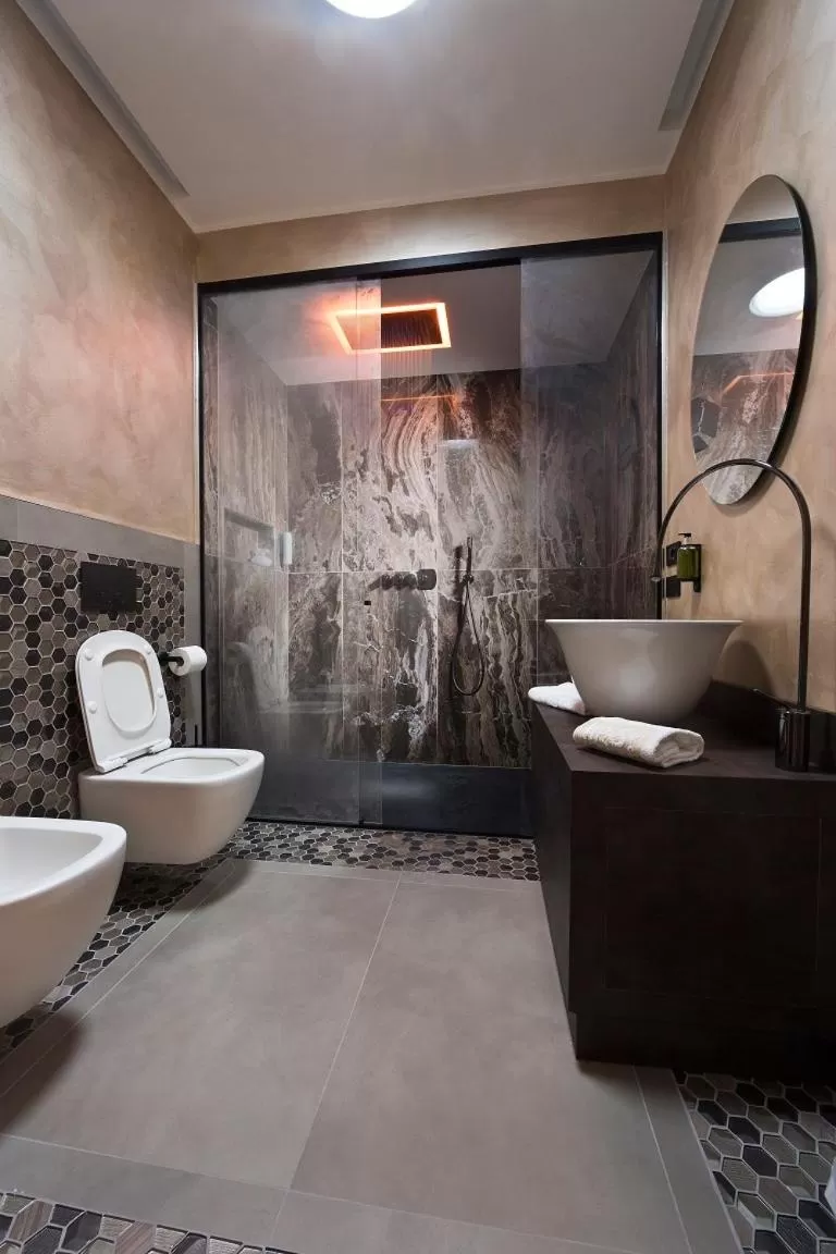 Vip's Motel Luxury Accommodation & Spa