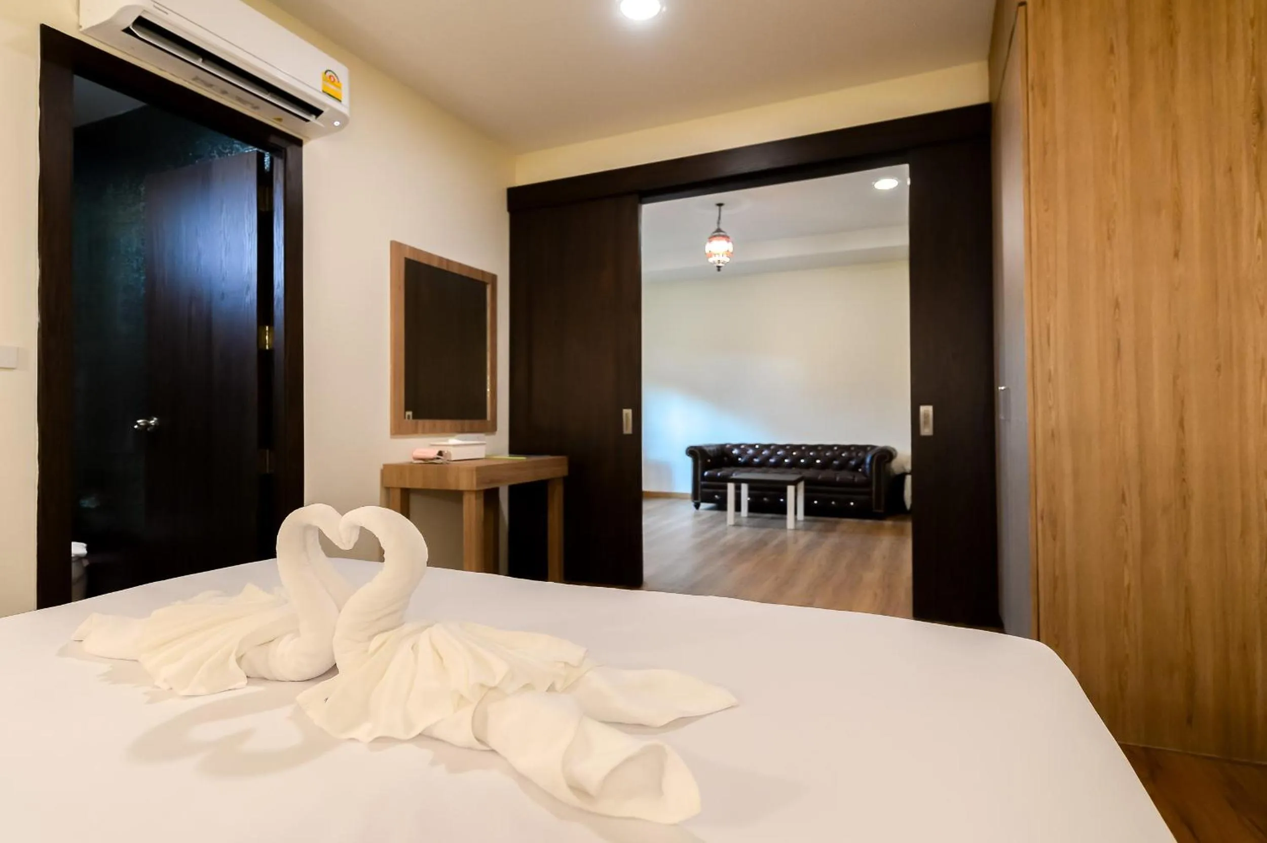 Bed in Anchanlina Hotel - SHA Plus