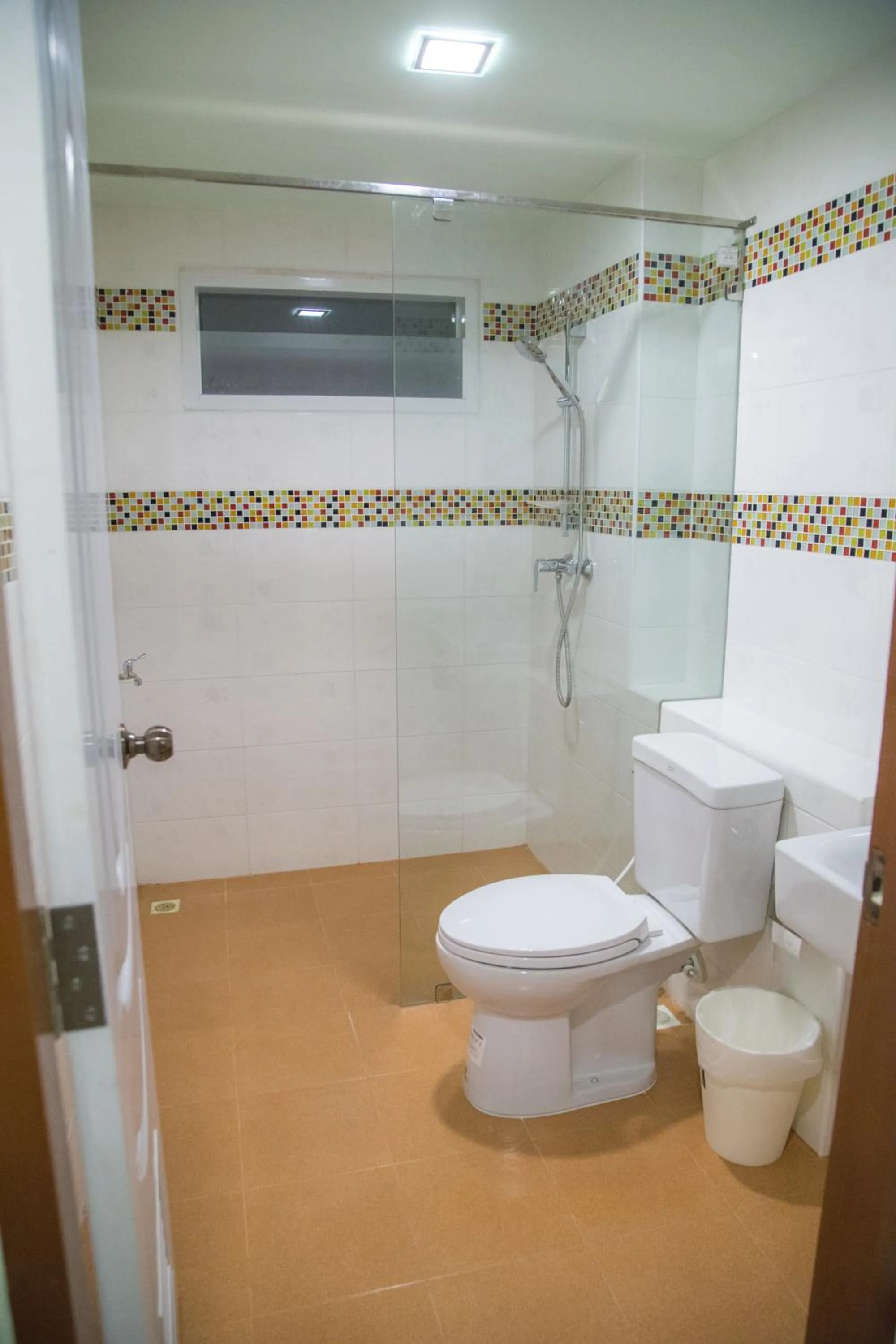 Toilet in Smile Residence