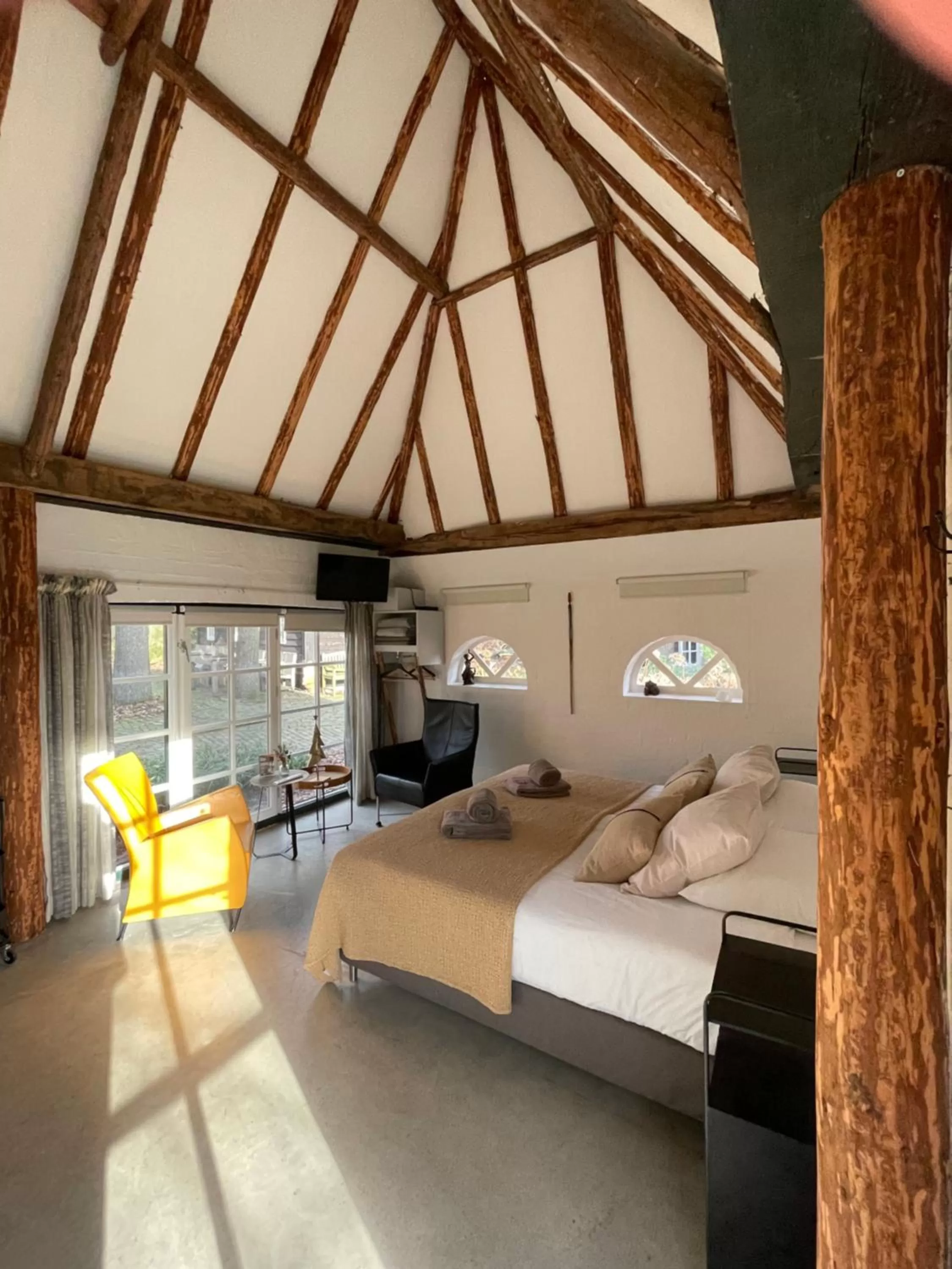 Living room, Bed in Hof van Eersel