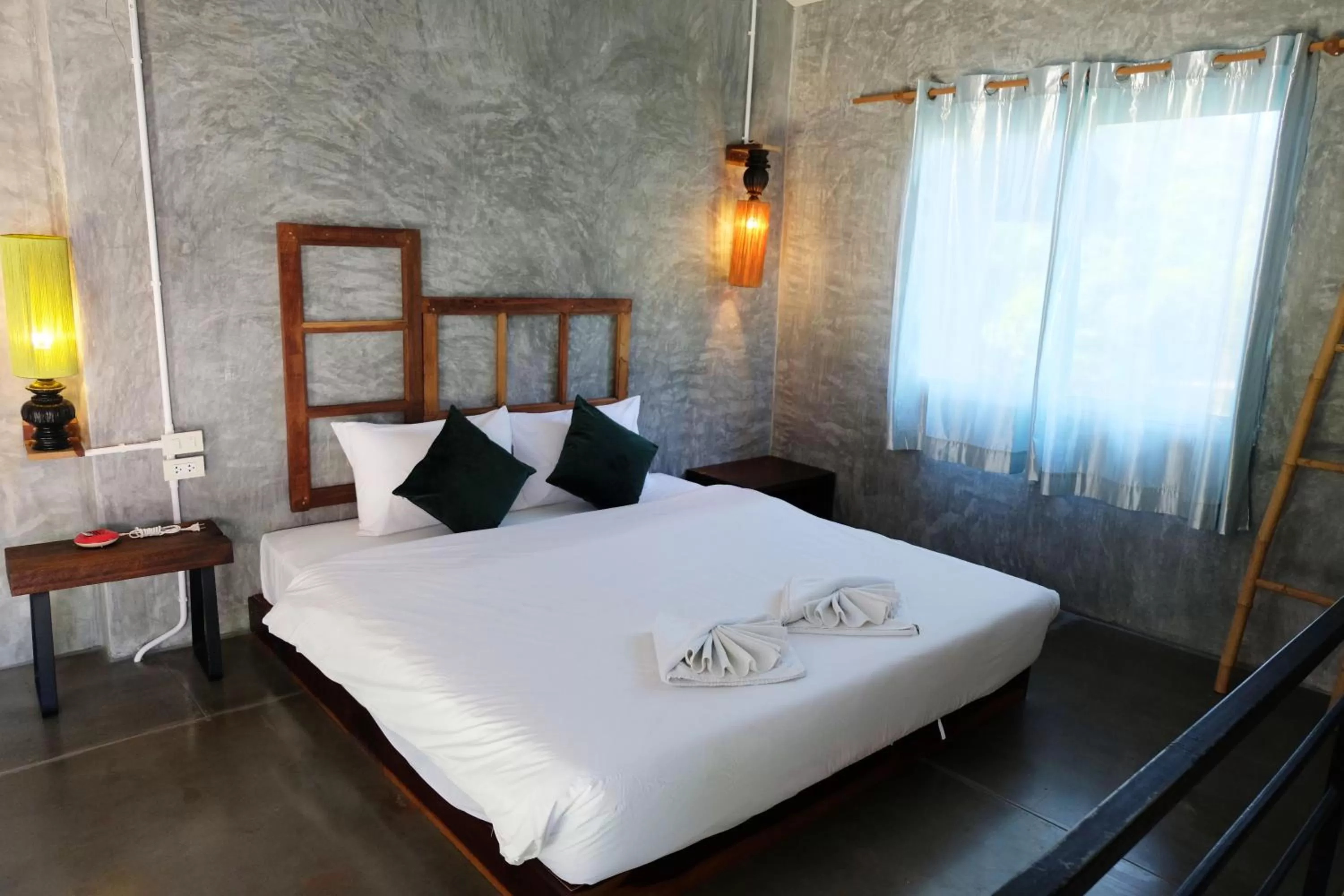 Bed in Aonang Third Place Hometel