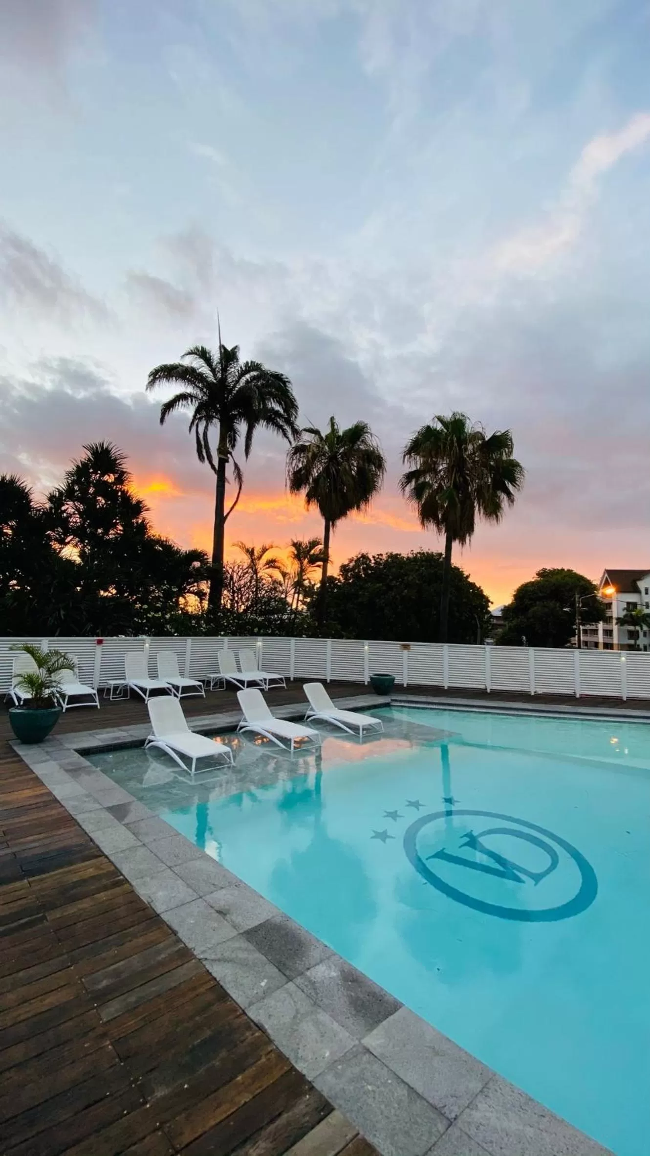 Swimming pool in Villa Delisle Hôtel & Spa