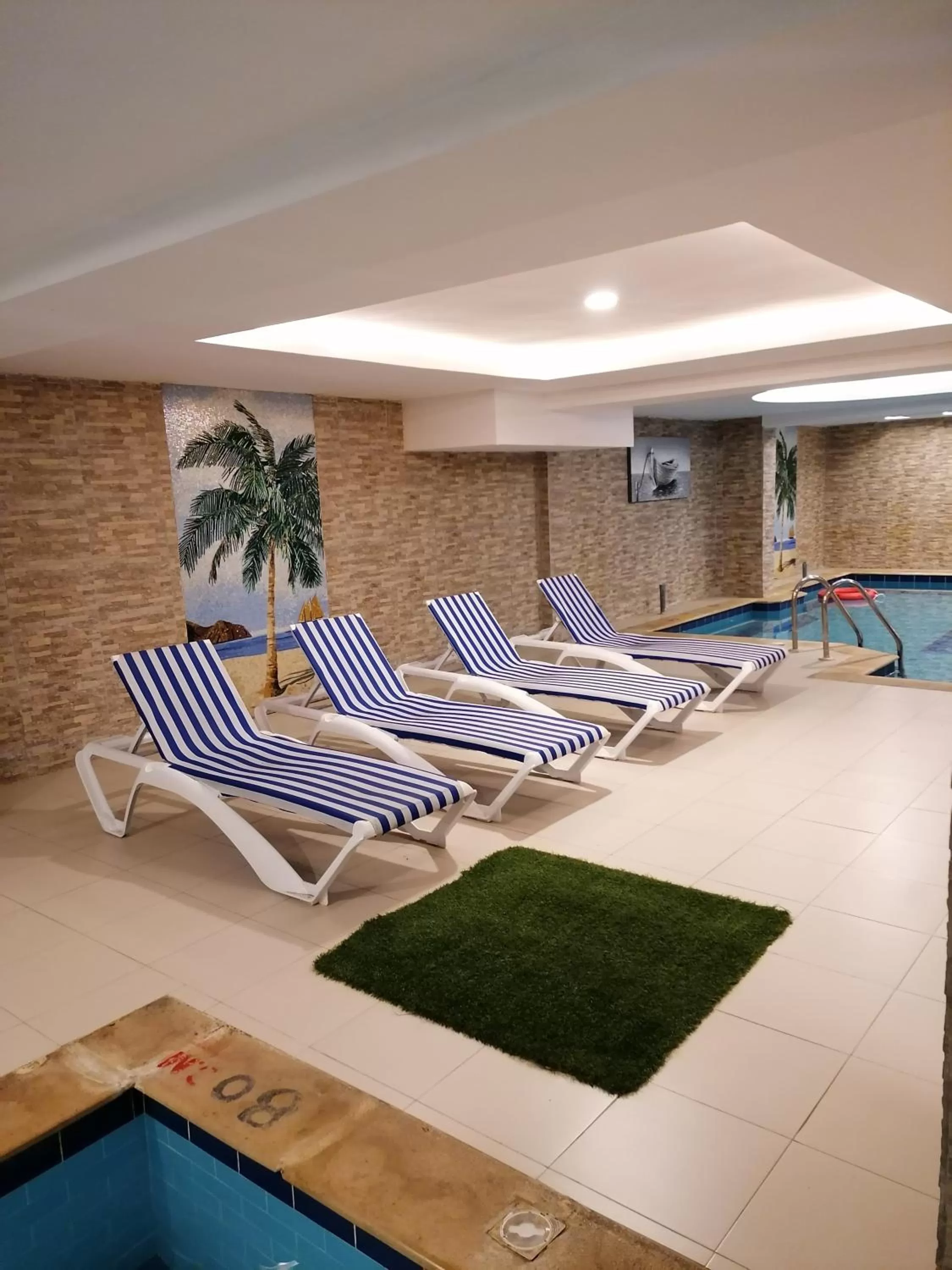 Swimming Pool in Al Maali Hotel Jazan