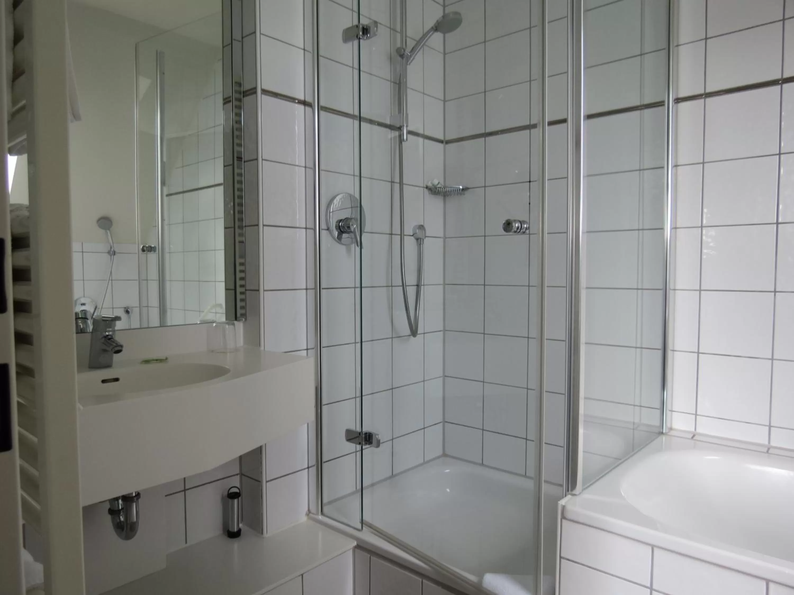 Photo of the whole room in Comfor Hotel Ulm City