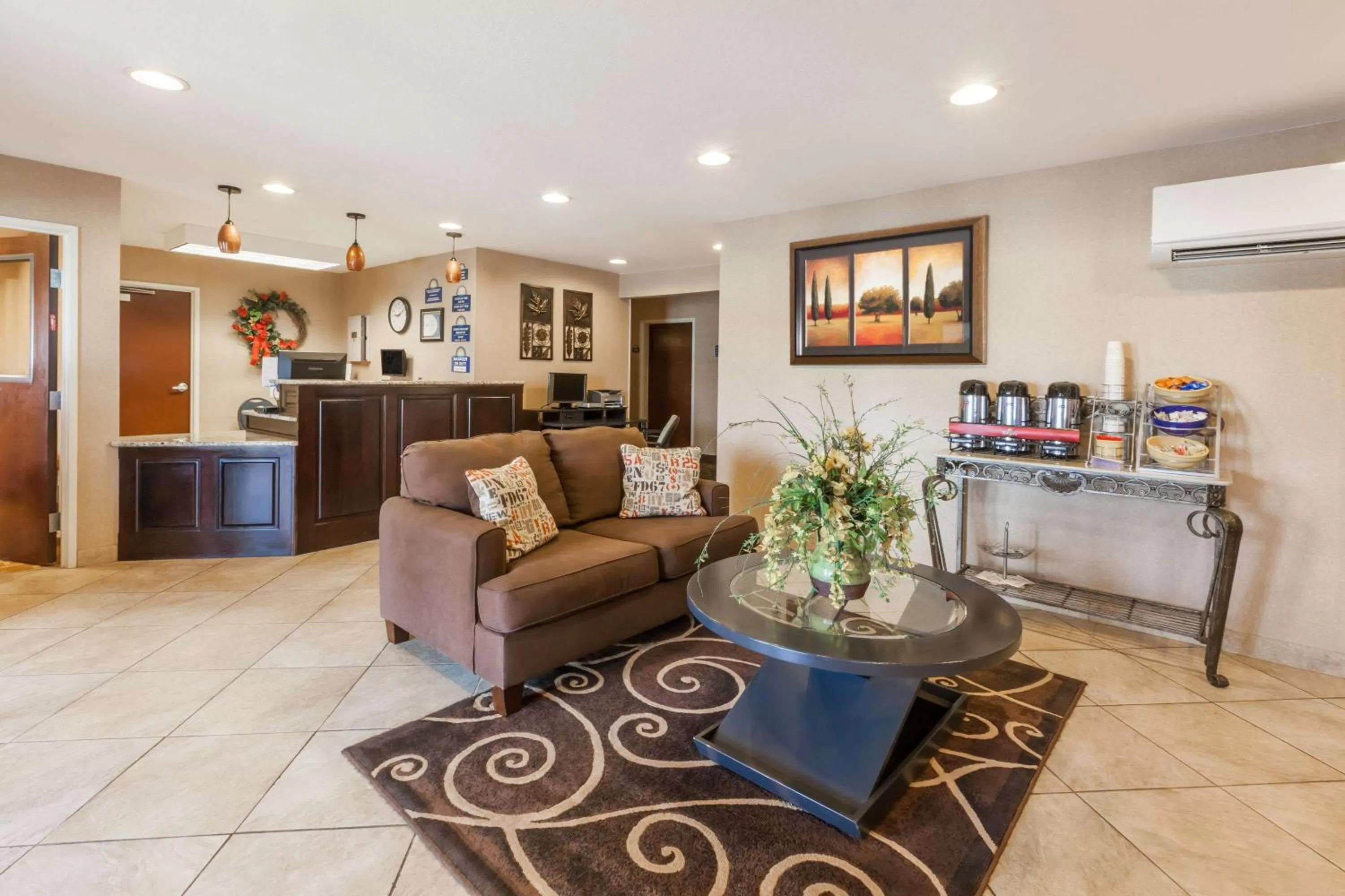 Lobby or reception in Days Inn by Wyndham Central City