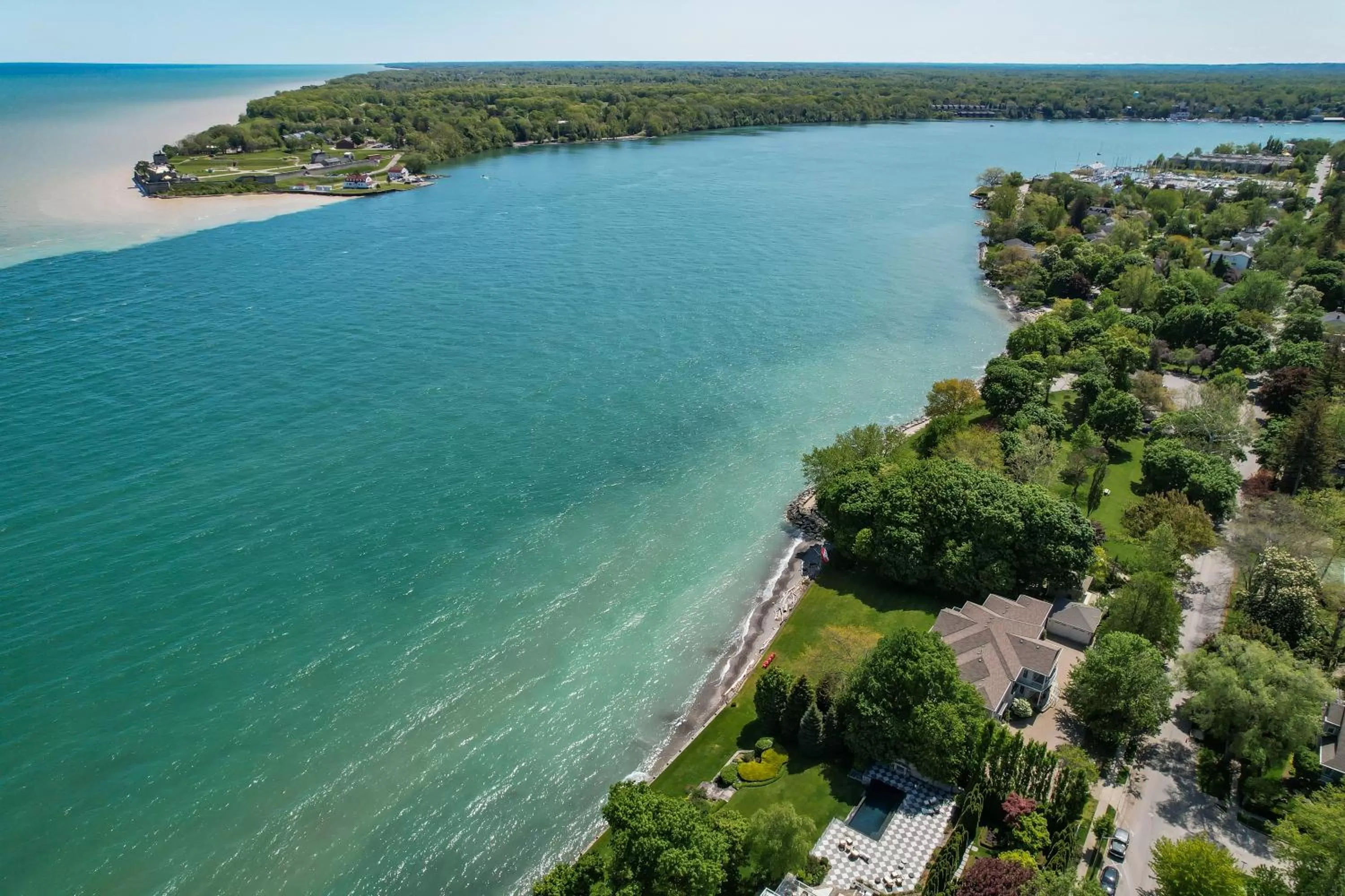River view in Somerset - A Private Retreat