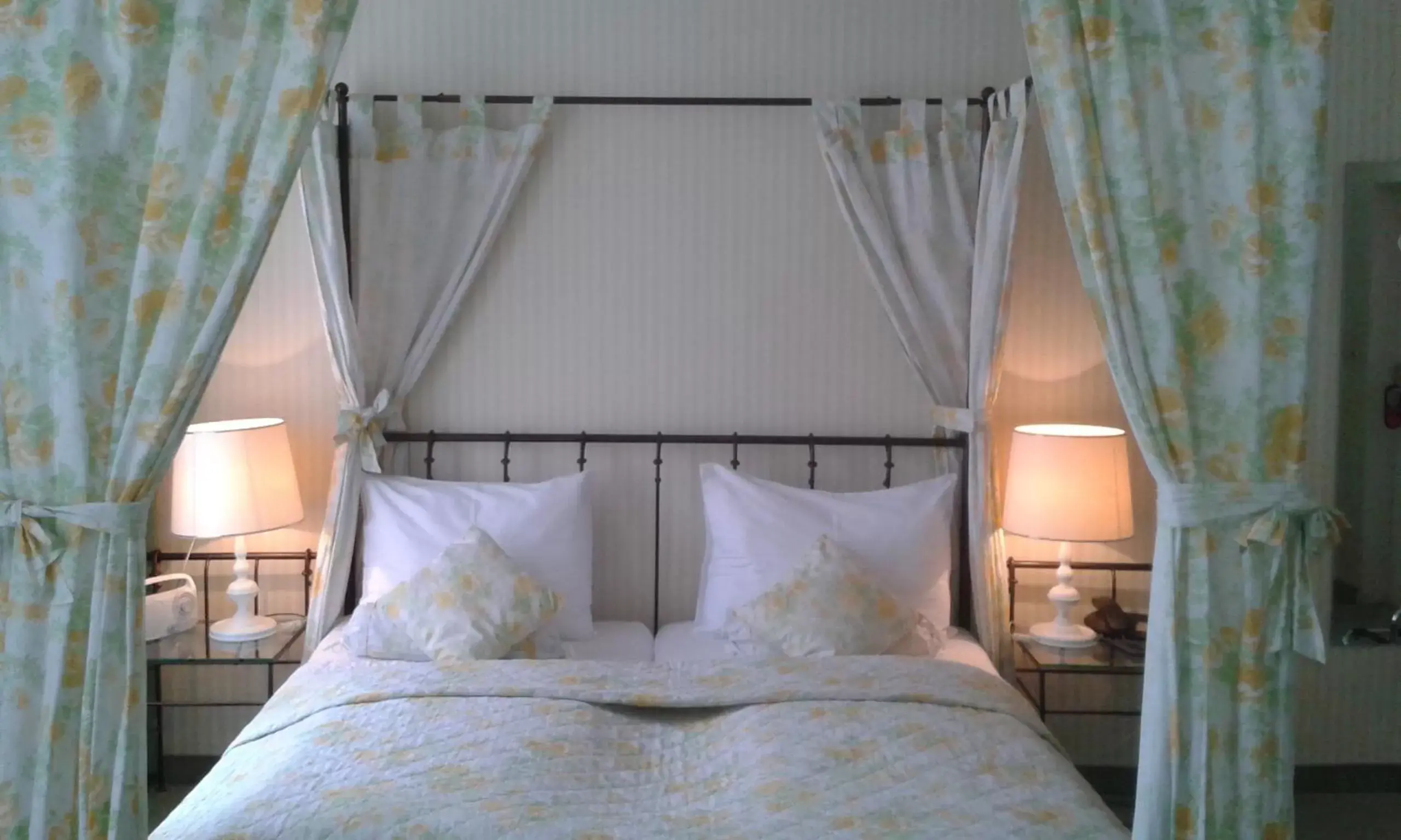 Standard Double Room in Boutique Hotel Kugel Wien Standard Double Room in Boutique Hotel Kugel Wien