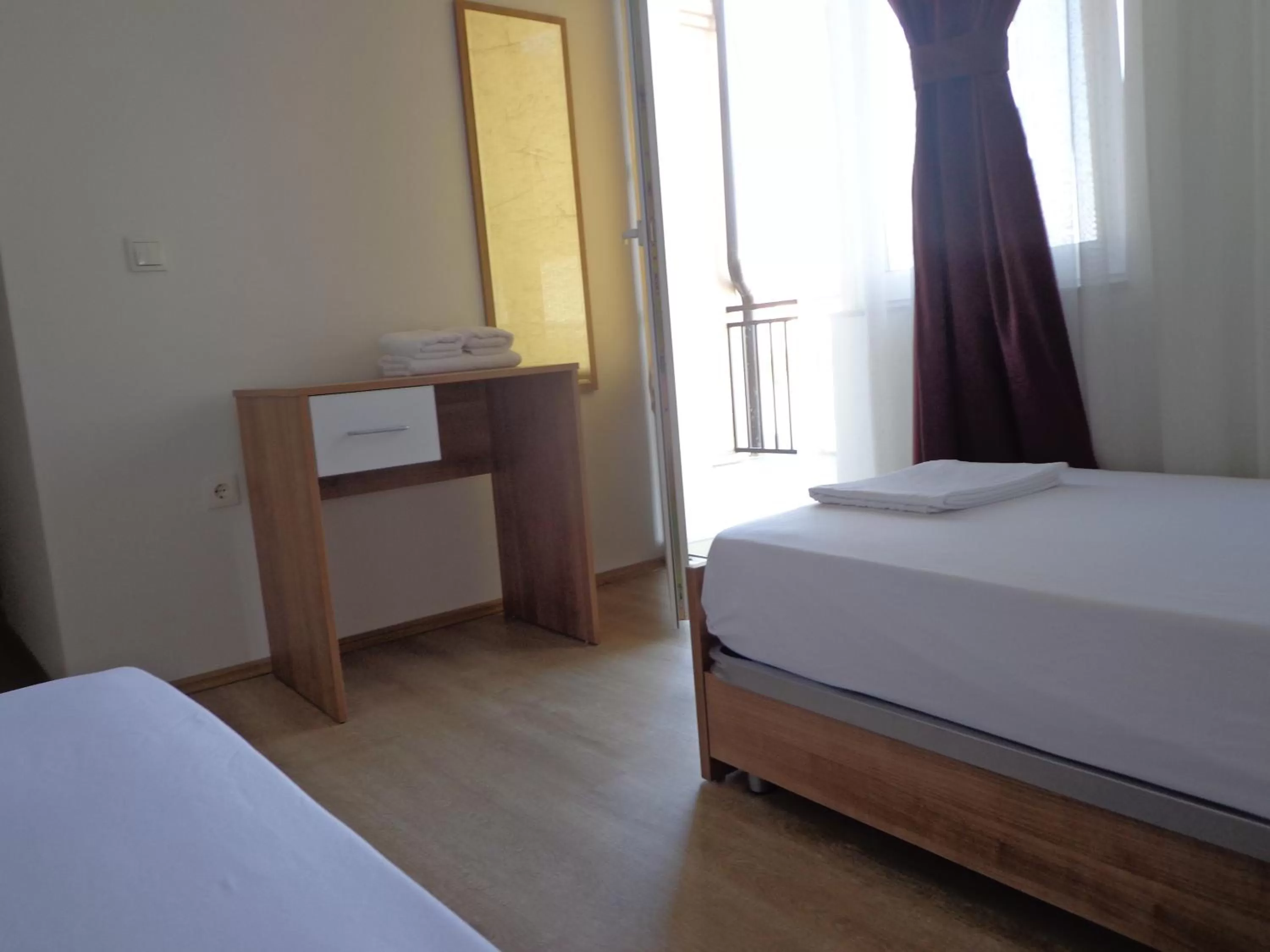 Balcony/Terrace, Bed in Hotel Rio