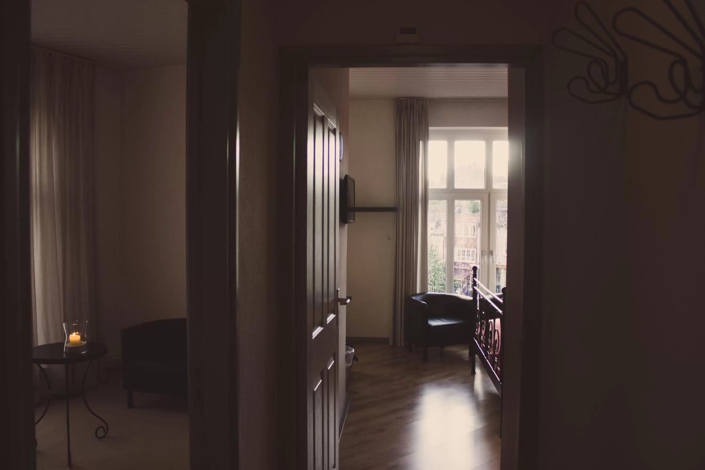 TV/Entertainment Center in Hotel Brasserie de Kroon