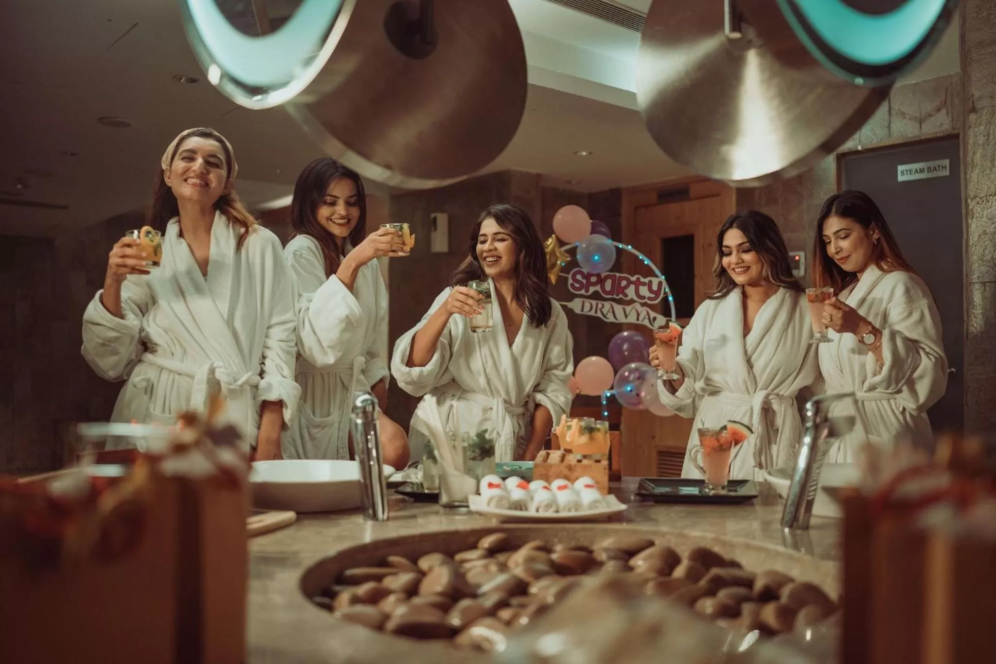 Spa and wellness centre/facilities in Crowne Plaza Ahmedabad City Centre by IHG