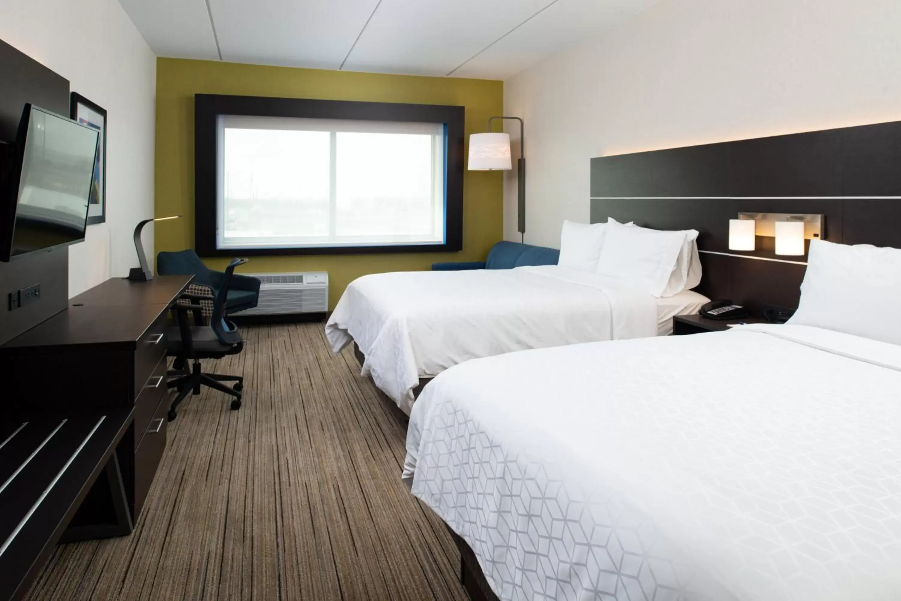 Suite with Two Beds - Non-Smoking in Holiday Inn Express & Suites - Romeoville - Joliet North, an IHG Hotel Suite with Two Beds - Non-Smoking in Holiday Inn Express & Suites - Romeoville - Joliet North, an IHG Hotel