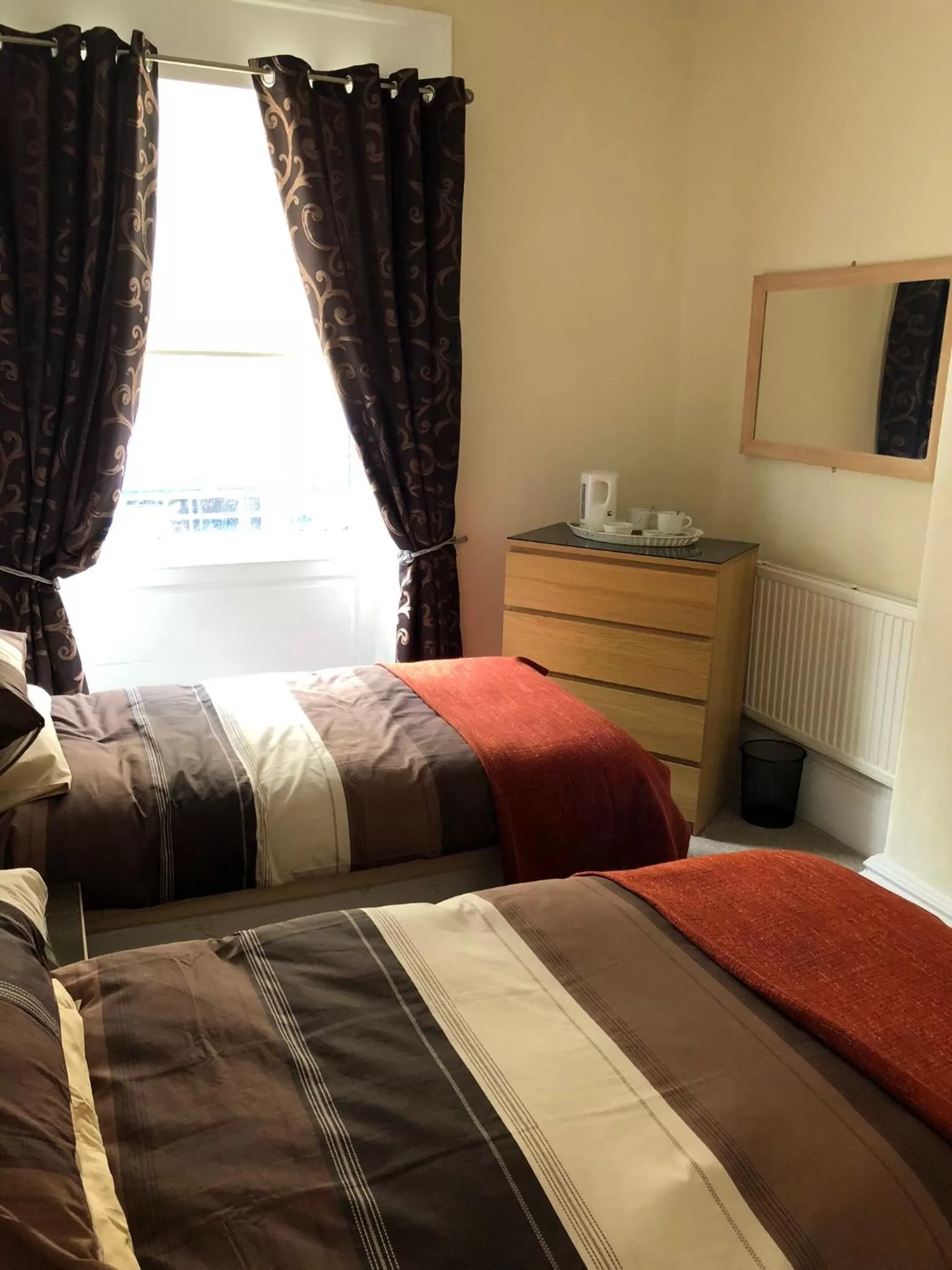 Bed in Wellington Tavern Accommodation